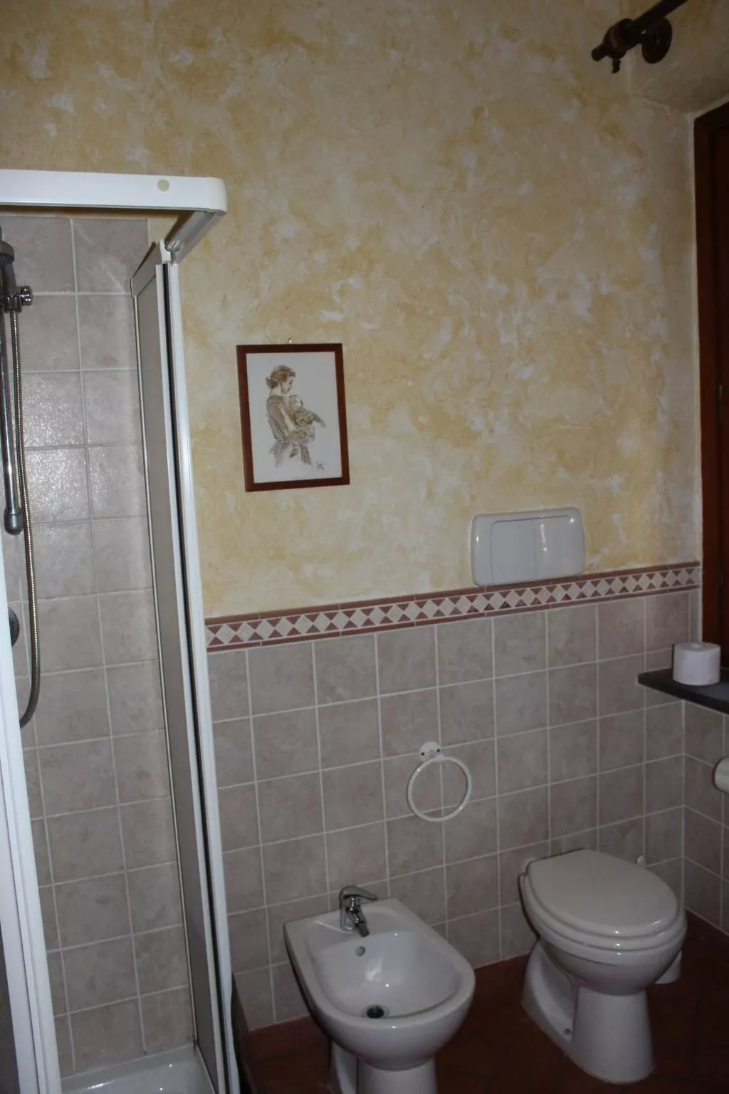 Tolles Ferienhaus in Pian Di Scò mit Privatem Pool und Panoramablick-Binnen