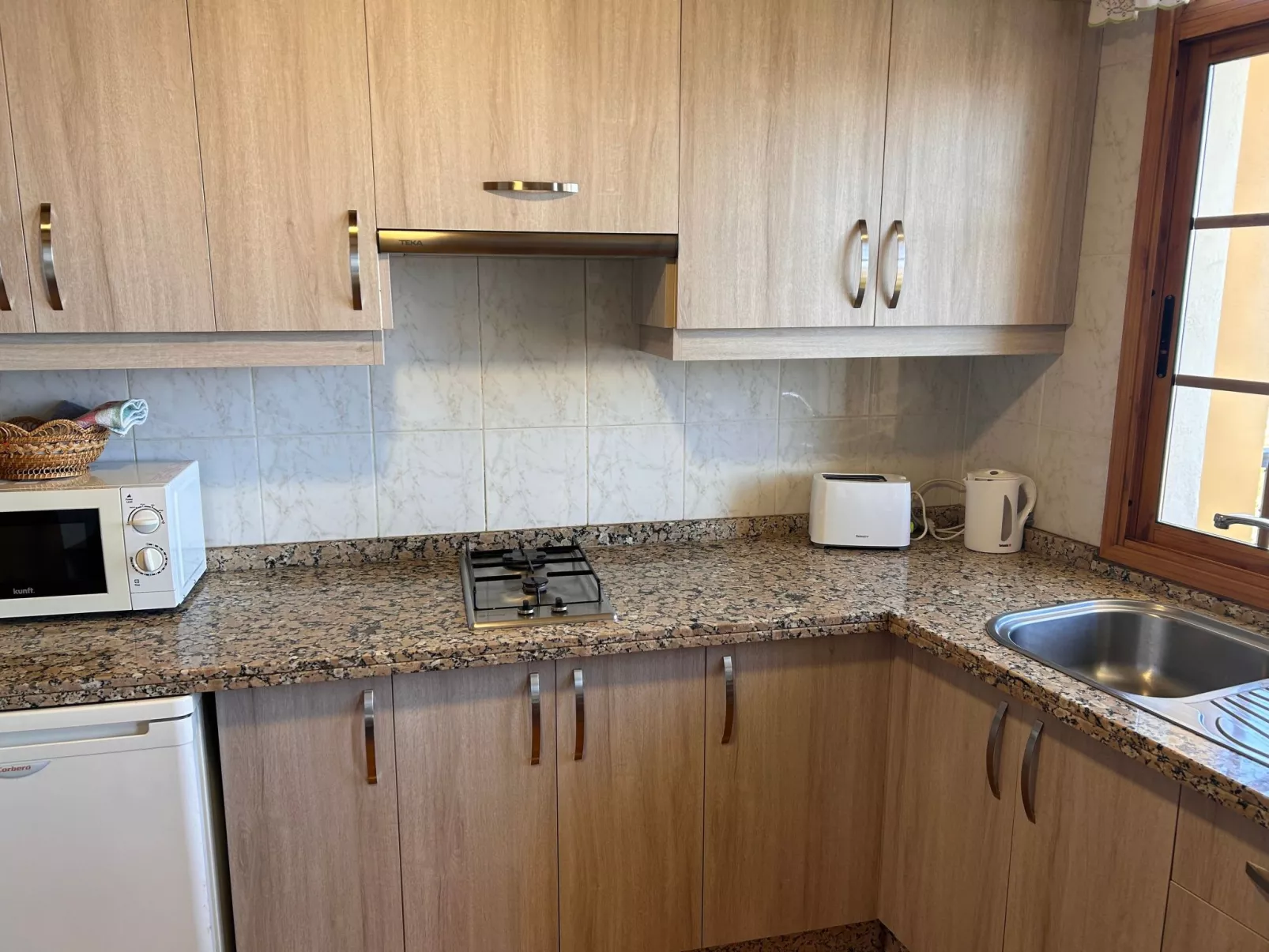 Apartment mit Balkon und Meerblick-Binnen