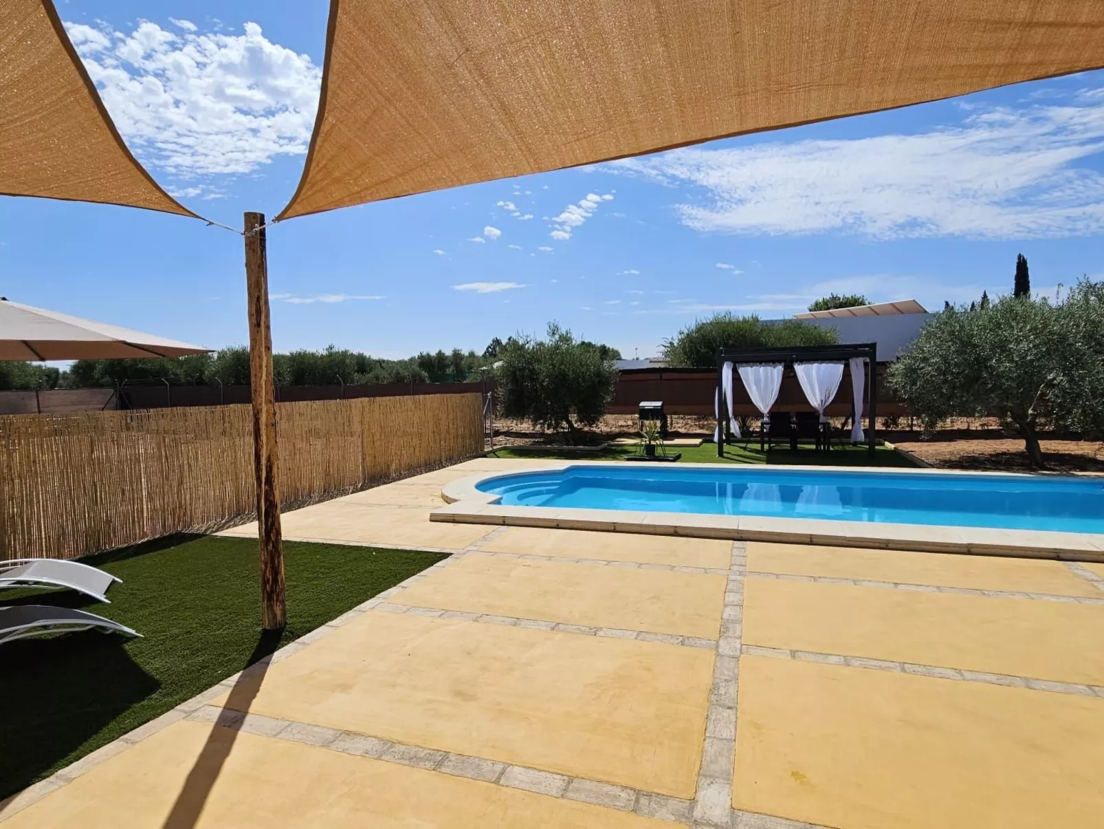 Landhaus La Alquería de los Pájaros-Buiten