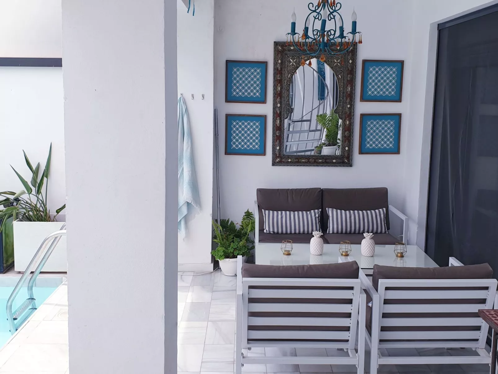 Casa Marysol mit Pool und Terrasse in Strandnähe-Buiten