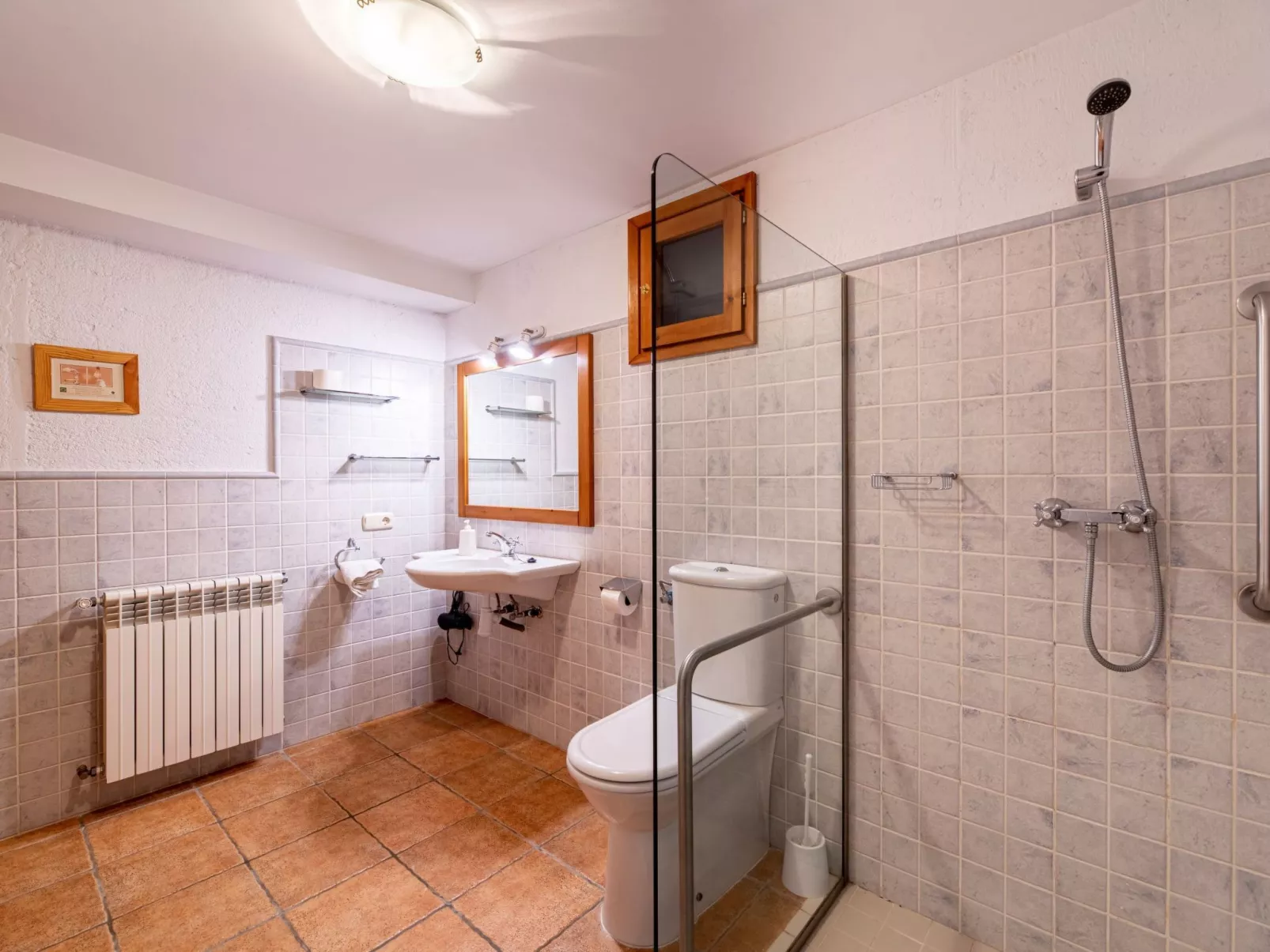 "Cobert del Carro".-Binnen