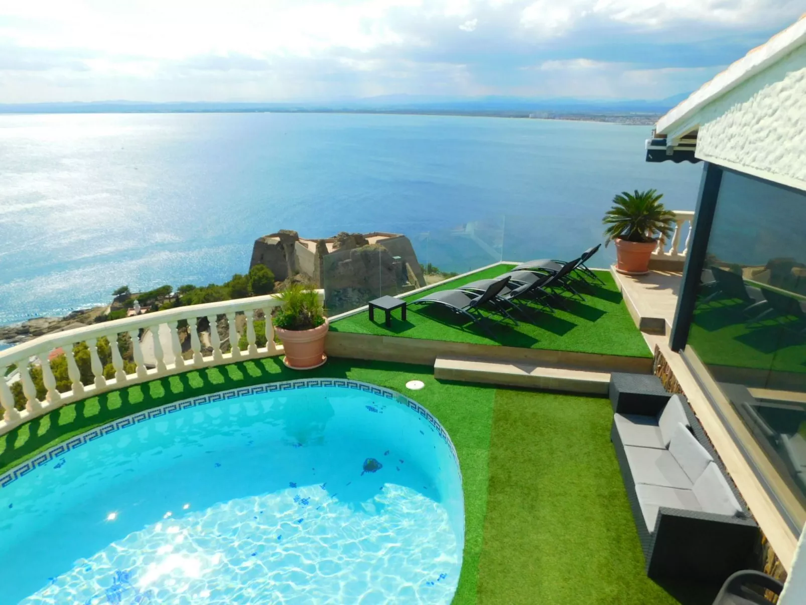 Mit einzigartigem Meerblick - Image-tags.info