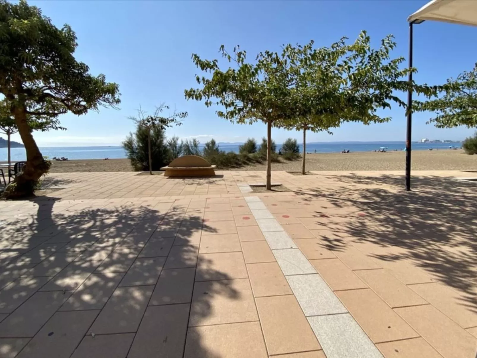 Wohnung mit Wasserblick-Buiten