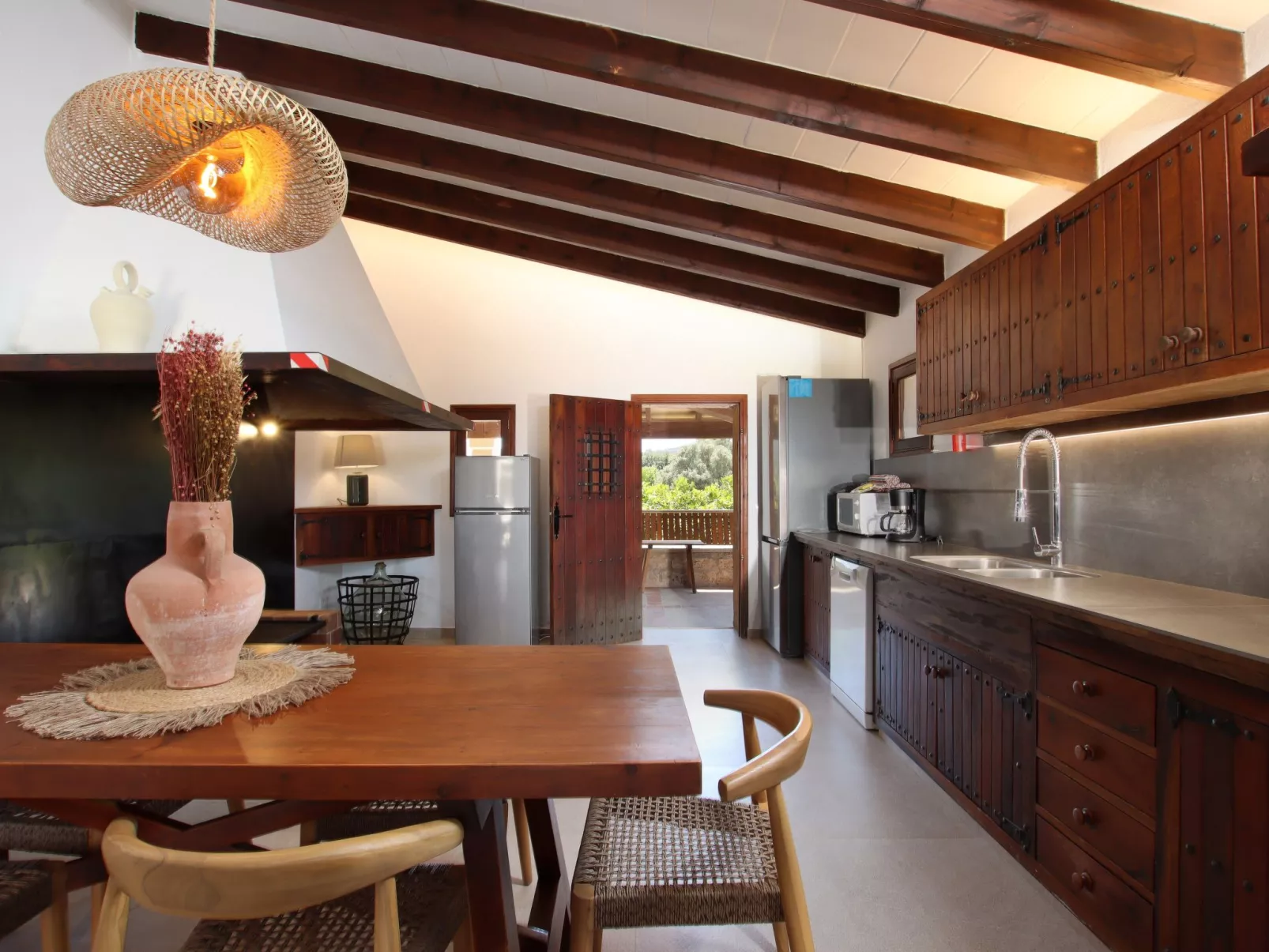 Große Villa auf dem Lande in der Nähe von Pollensa.-Binnen