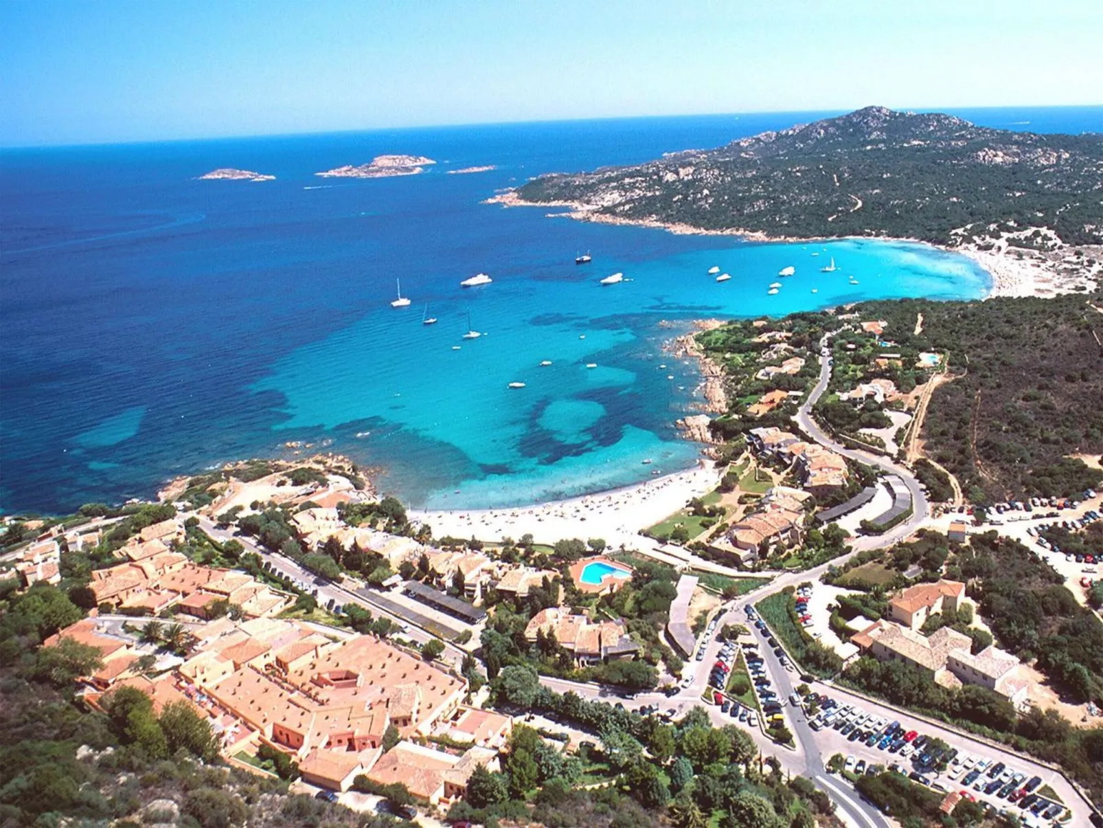 Drei-Zimmer-Wohnung "Il Borgo2" 400 Meter vom Meer entfernt-Buiten