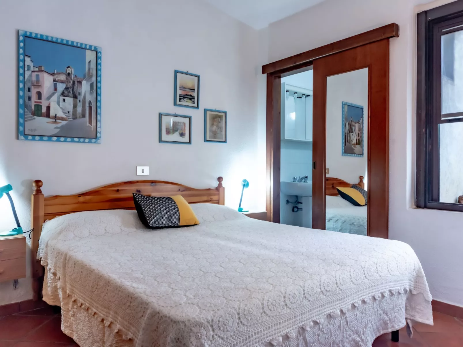 Herrliche freistehende Villa mit Meerblick und nur wenige Gehminuten vom Strand-Binnen