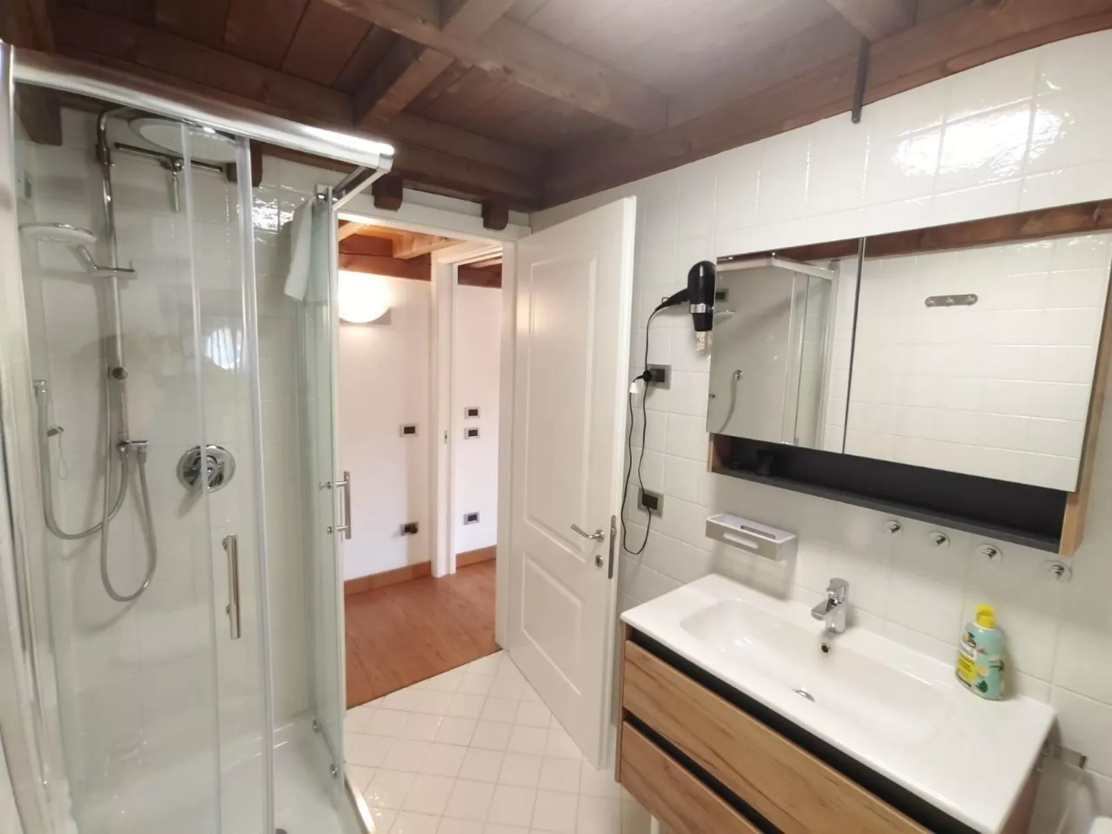 Aly d'angelo - im Turm-Binnen