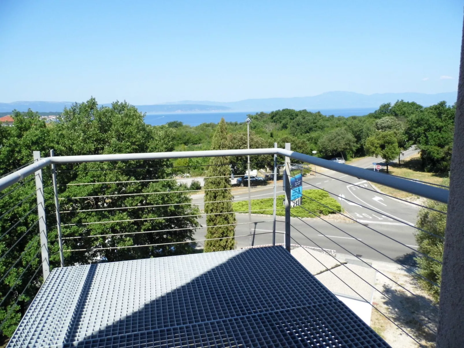 Mit Blick auf das Wasser-Buiten