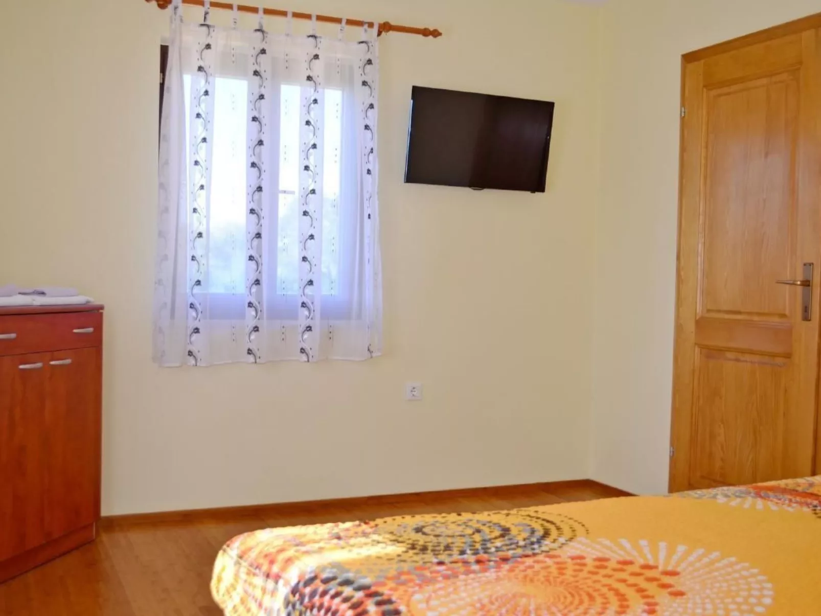 Gemütliches Ferienhaus in Medulin mit Großer Terrasse-Binnen