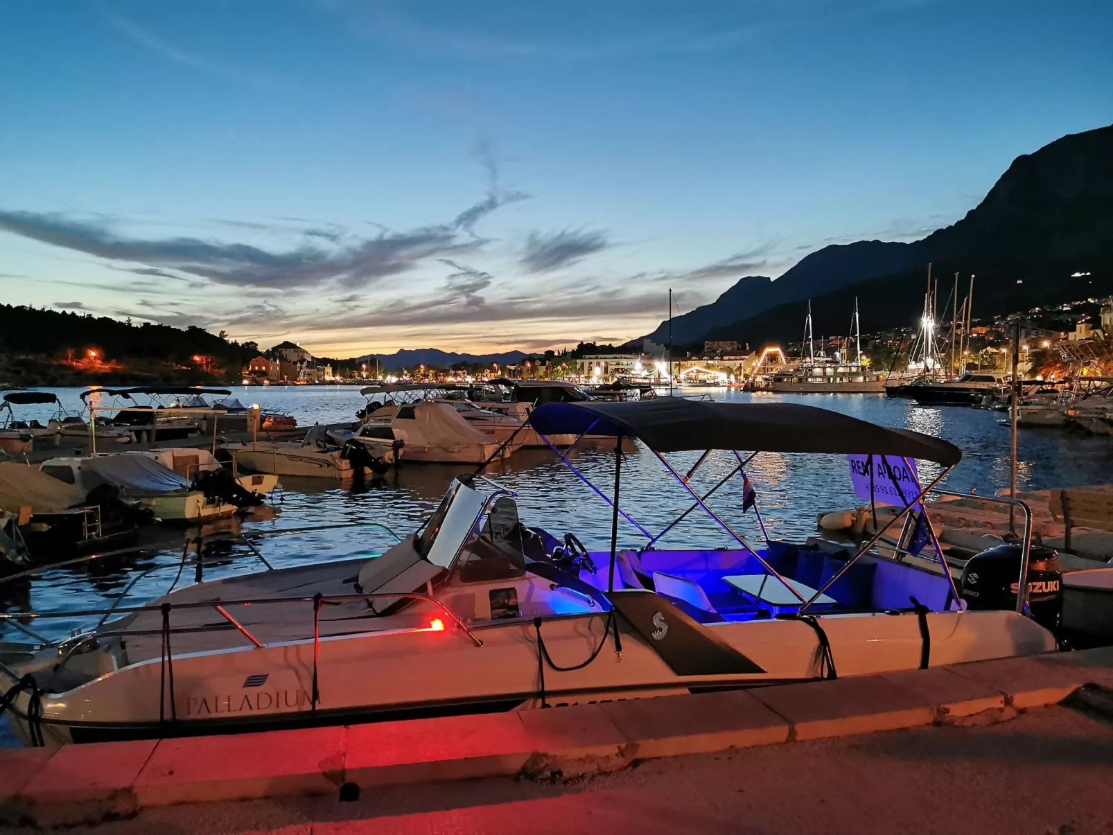 "Villa Palladium" mit Whirlpool-Buiten