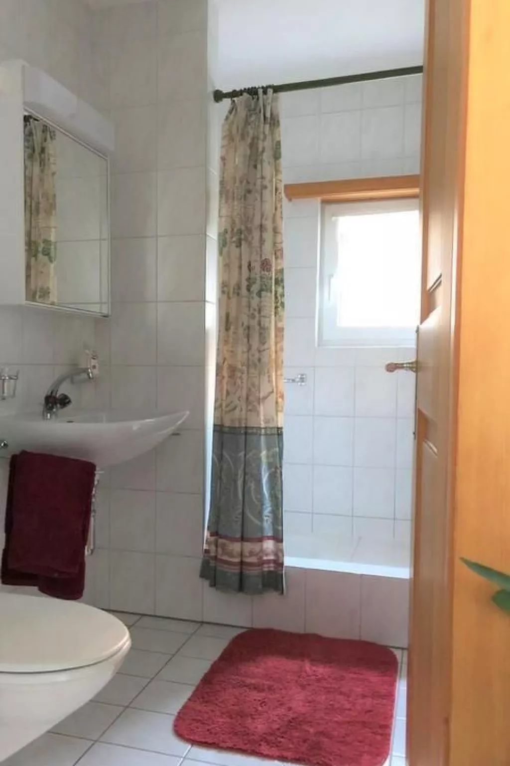 Wohnung mit Bergblick-Image-tags.info