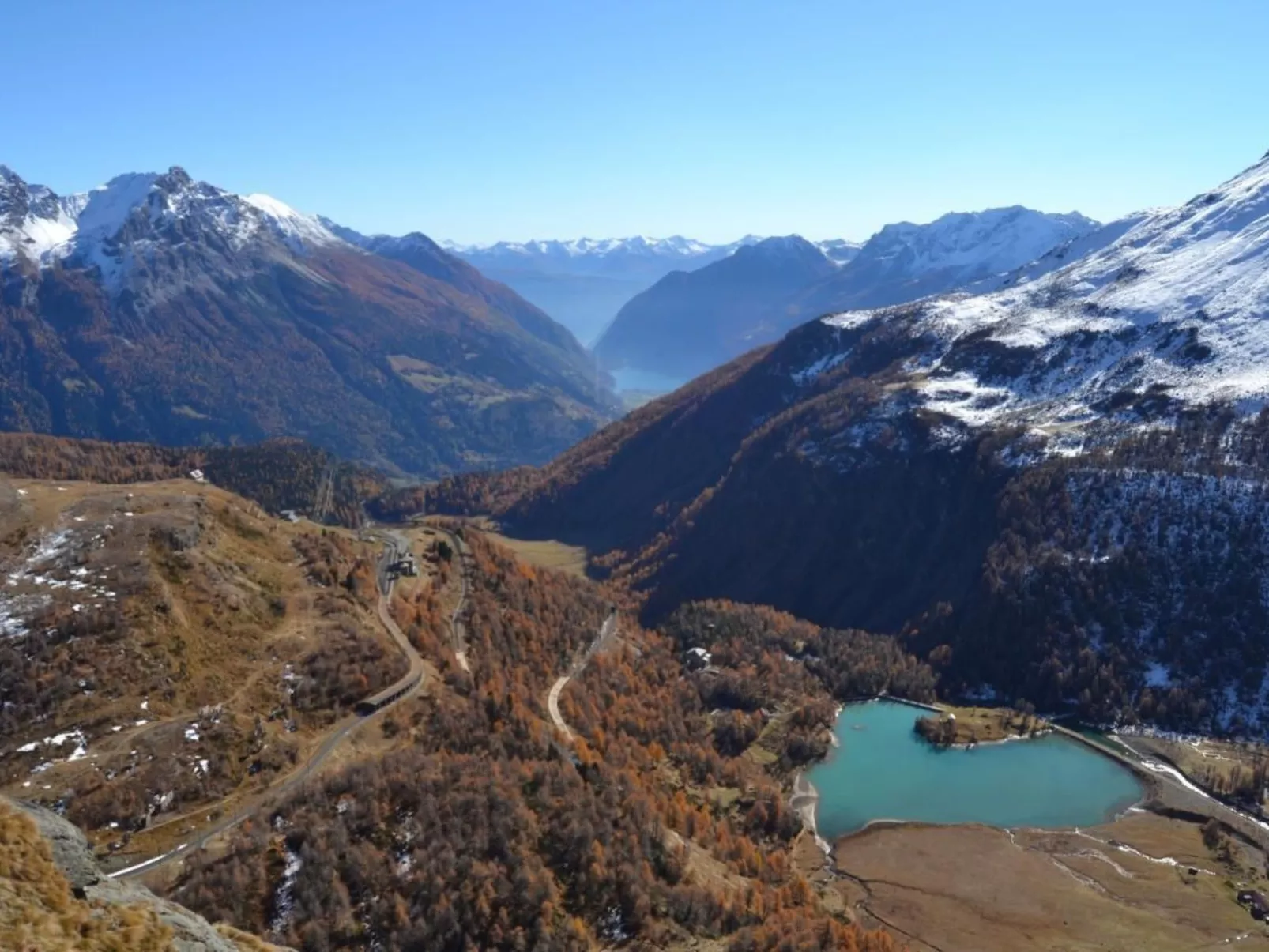 Sonnige 2.5-Zimmer Wohnung an ruhiger Lage-Buiten