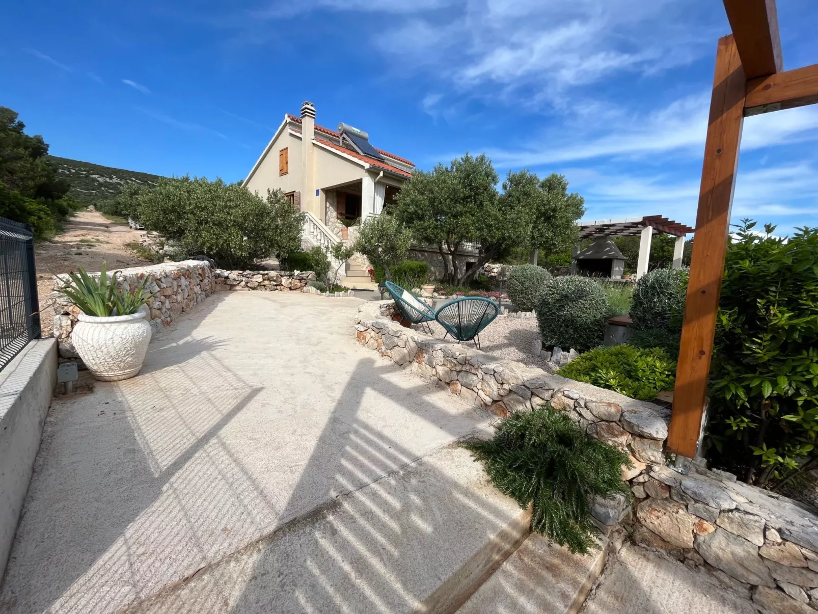 Modernes Ferienhaus Robinson in Dobropoljana