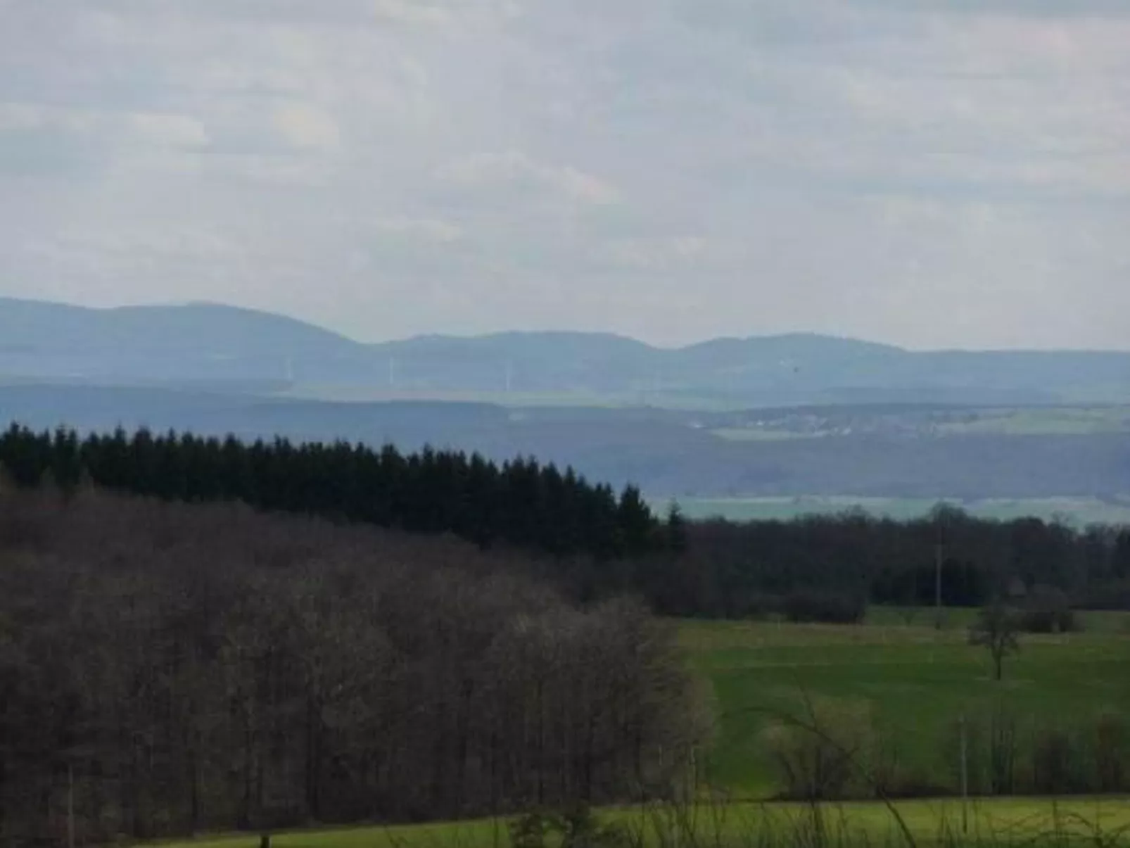 Appartement mit Terrasse, Garten und Grill-Buiten