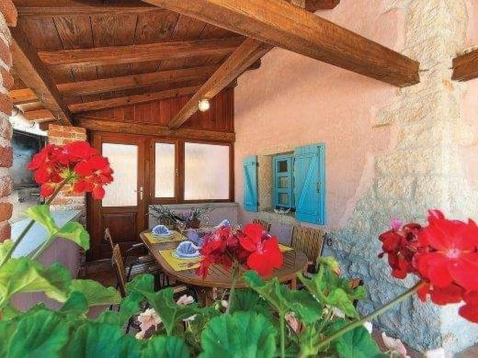 In Radići mit Privatem Pool-Buiten