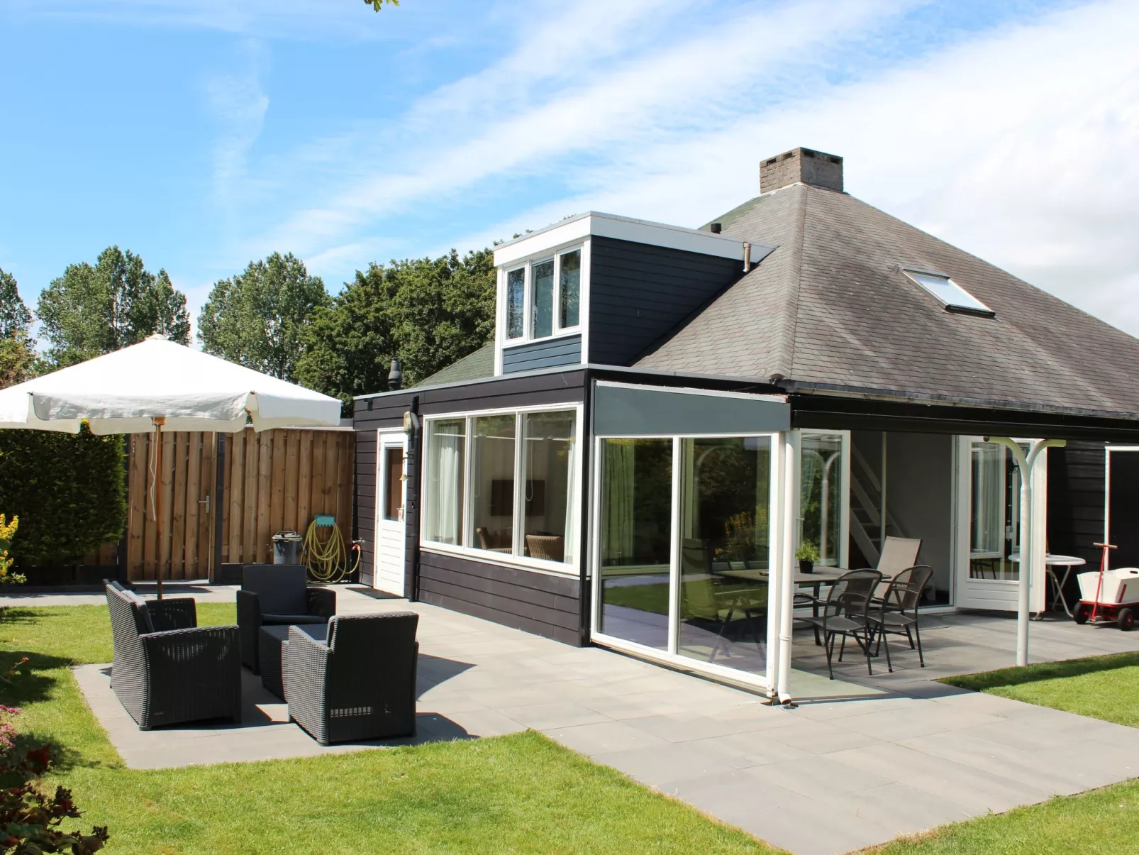 "Buurtweg 219"-Binnen