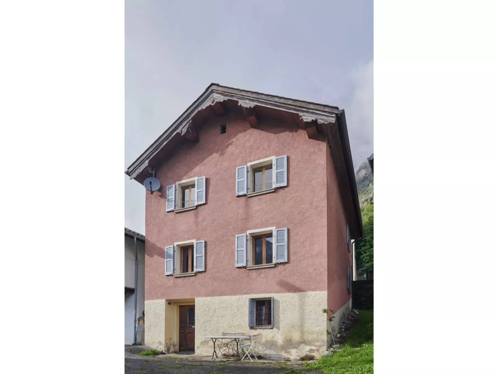 Waterfall House-Image-tags.info