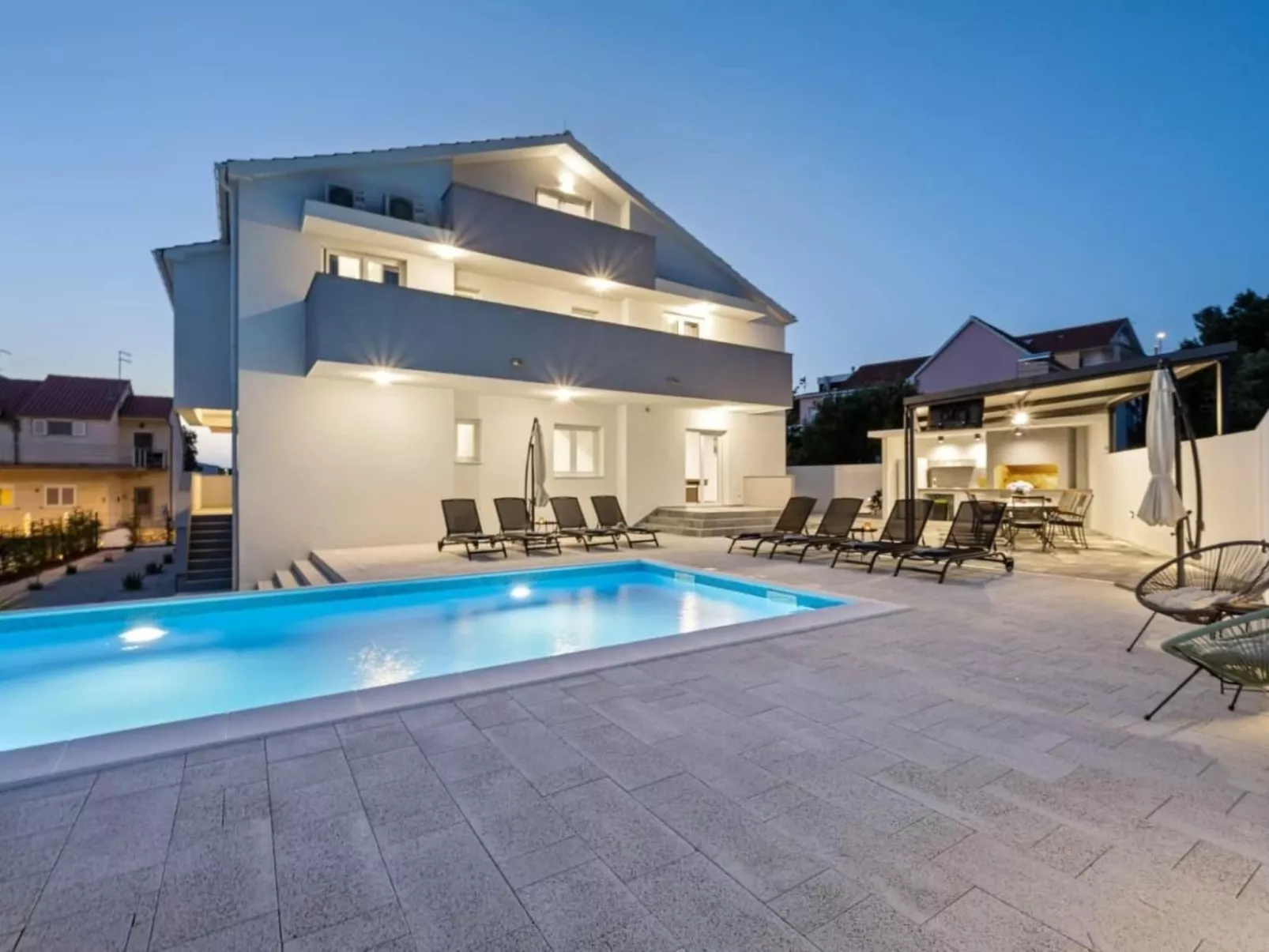 Villa Amaris für 11 Personen und 1 Kind-Buiten