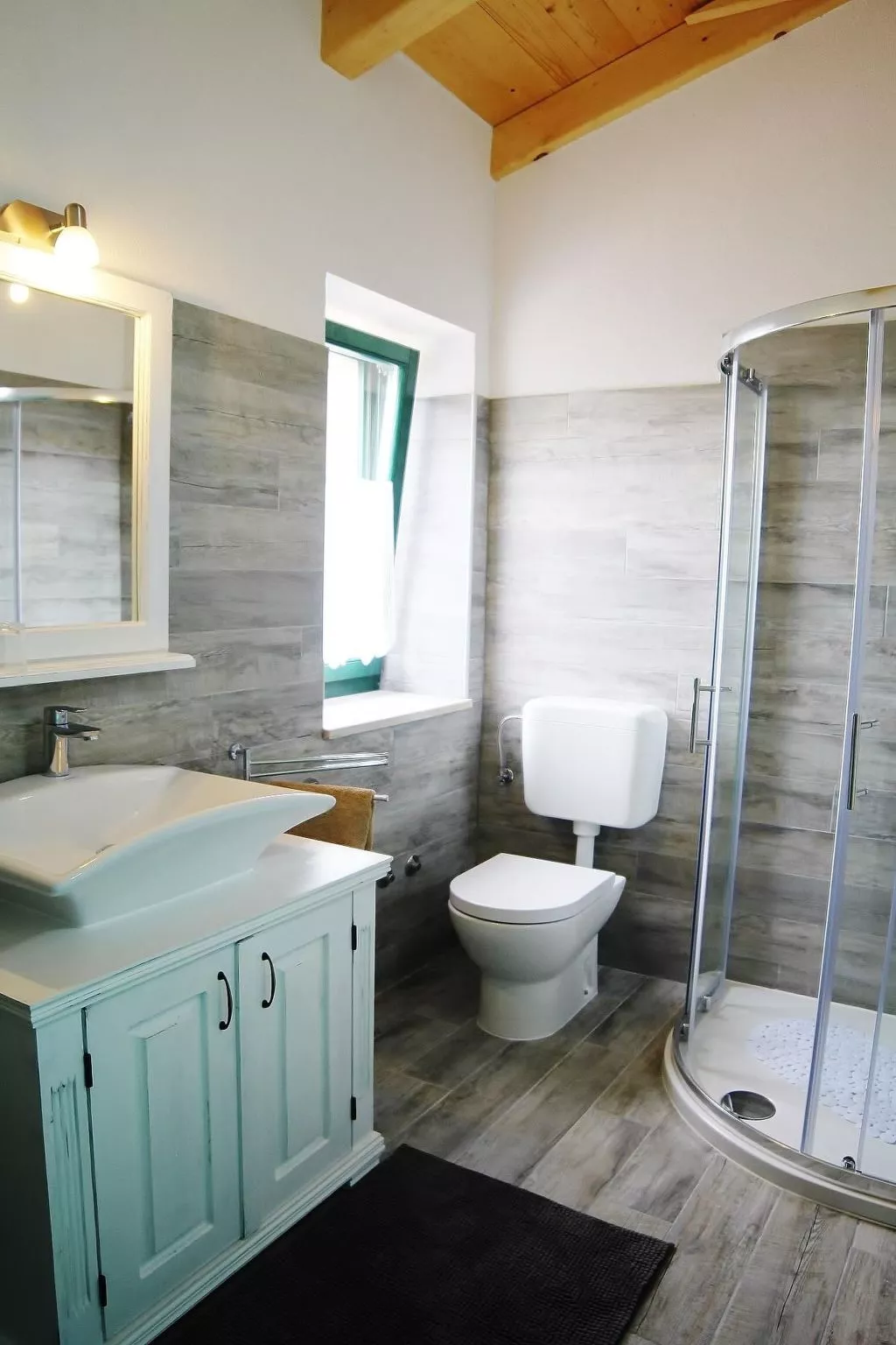 In Barat mit privatem Pool-Image-tags.info