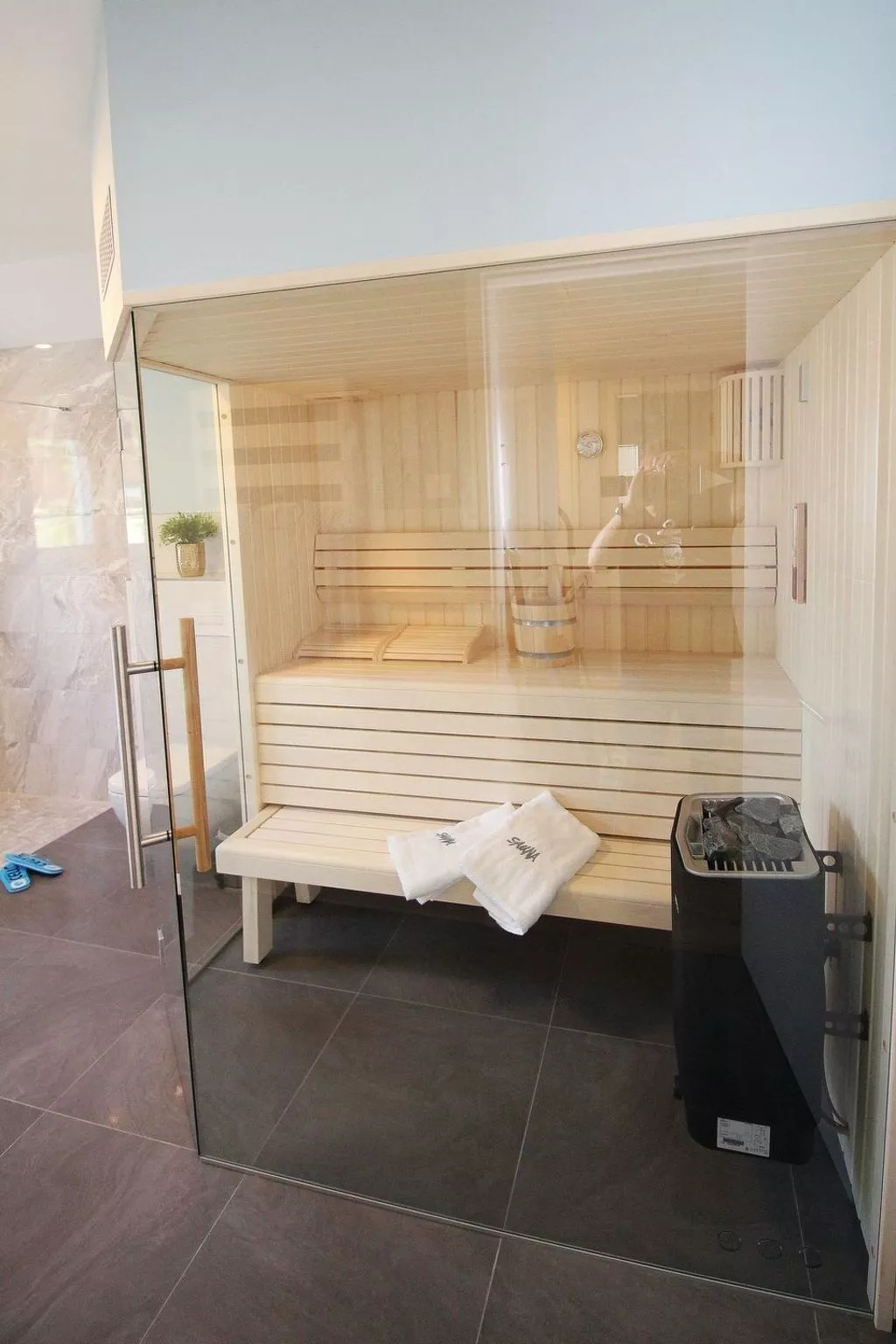 Exclusives Apartement in Glowe Villa Am Meer OG-Binnen