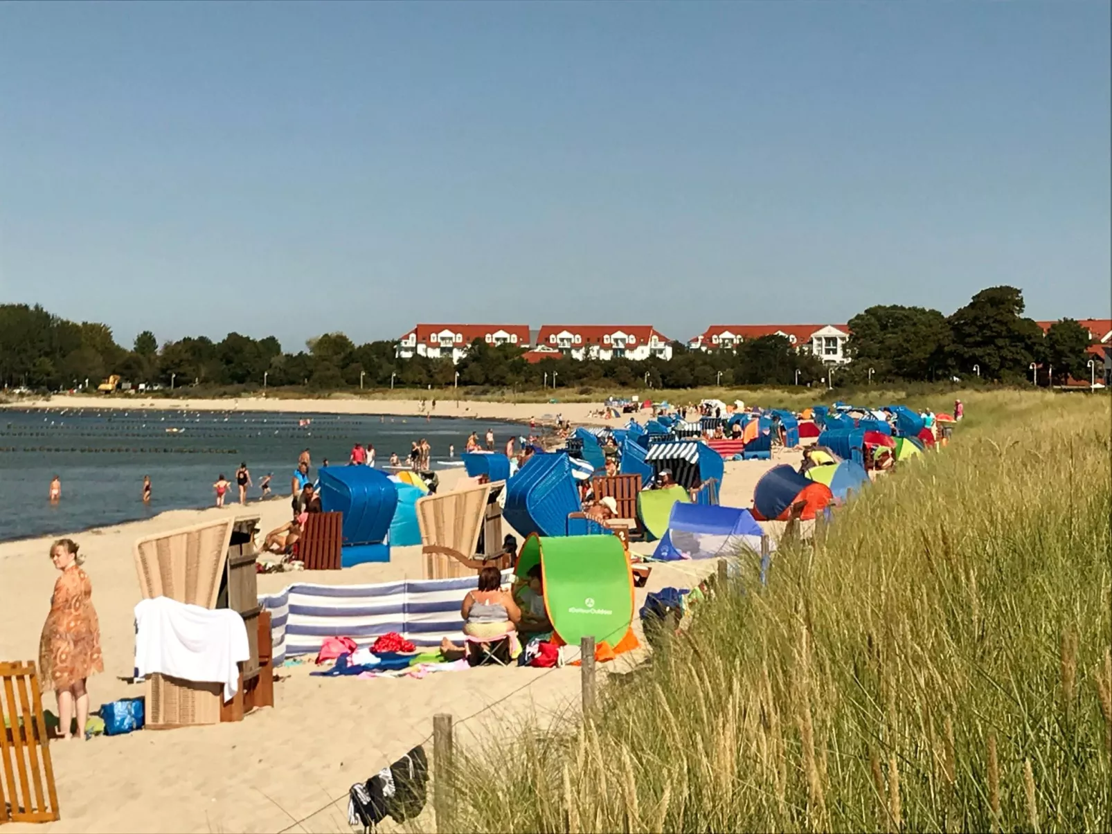 Strandnahe Ferienwohnung in ruhiger Lage-Buiten