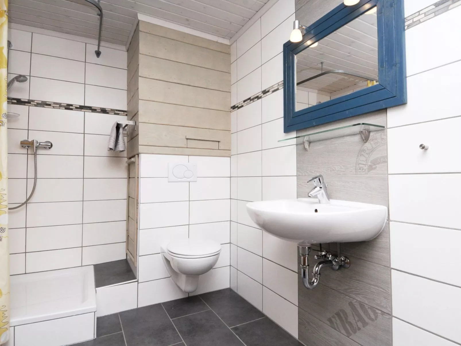 Gemütliches Blockhaus mit Kamin im Oviksfjäll-Binnen