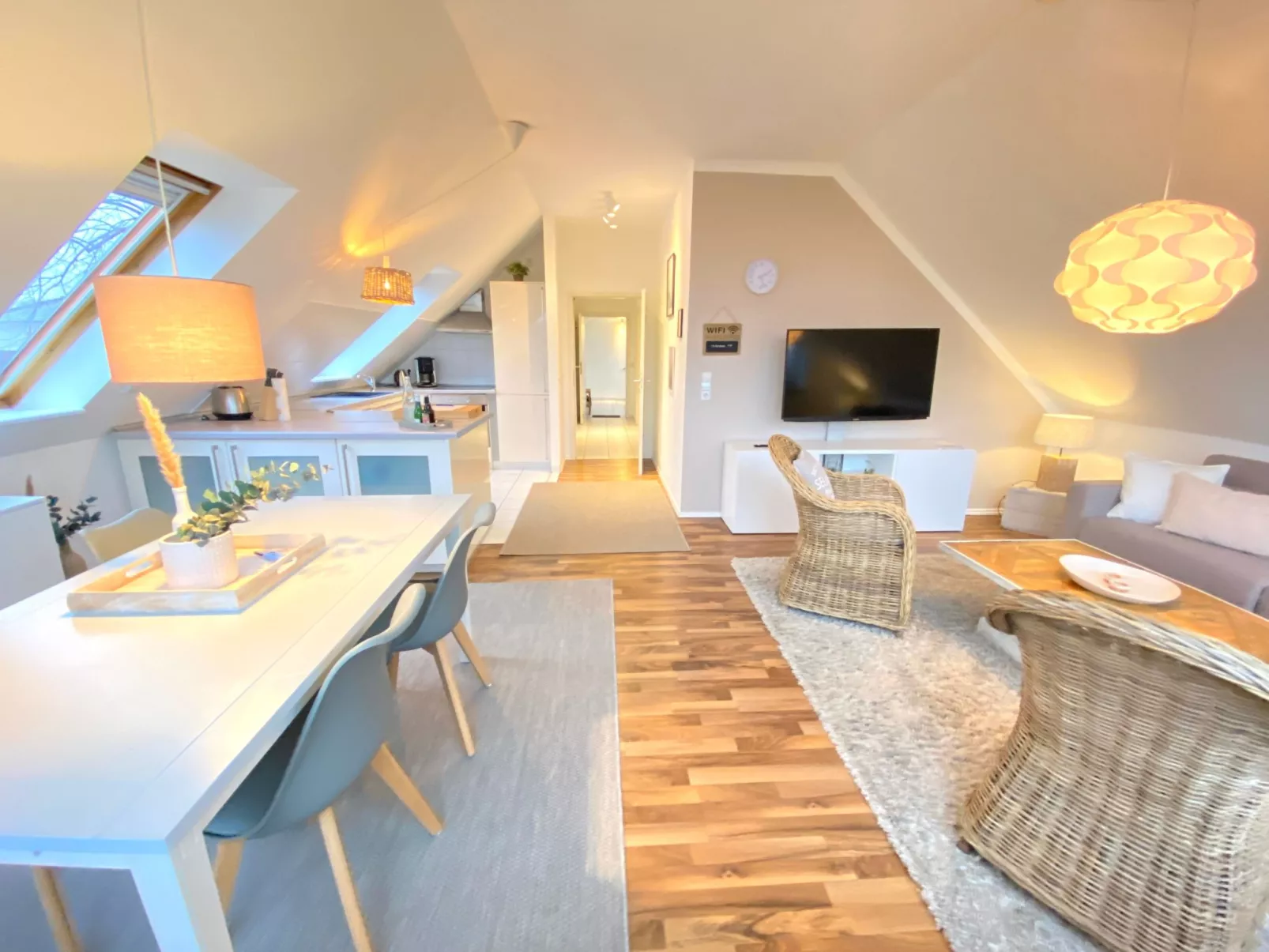 Mit Stellplatz mitten im Grünen-Binnen