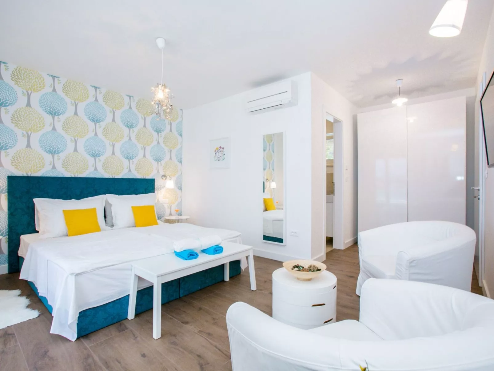 Am Strand "Villa Lori"-Binnen