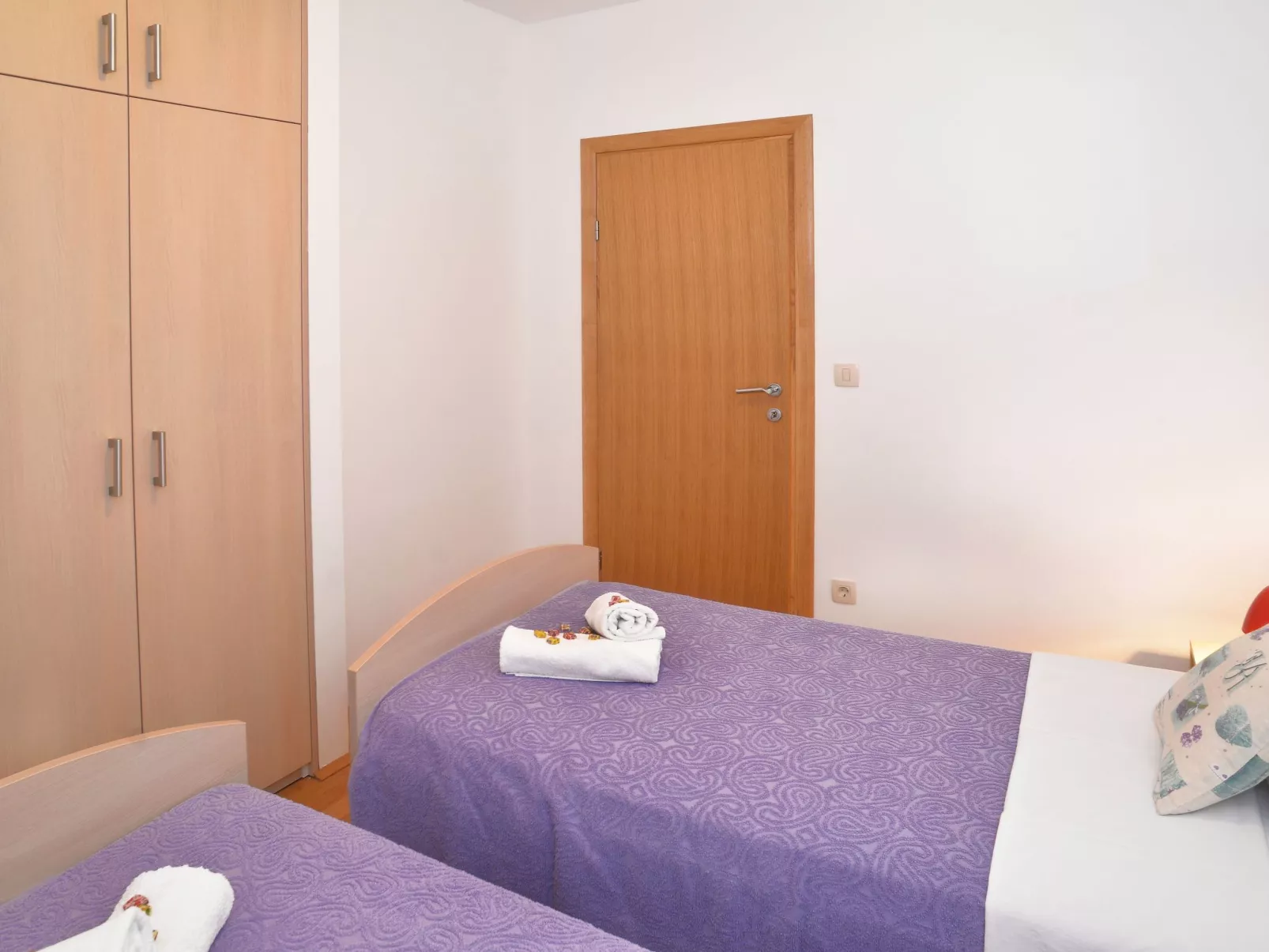 In Kastel Sucurac mit Parkplatz-Binnen