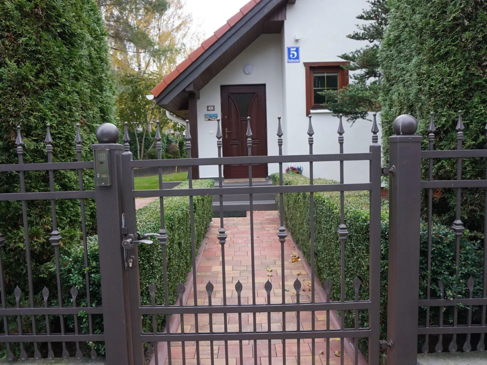 Für max. 6 Personen einschließlich 2 Kinder-Buiten