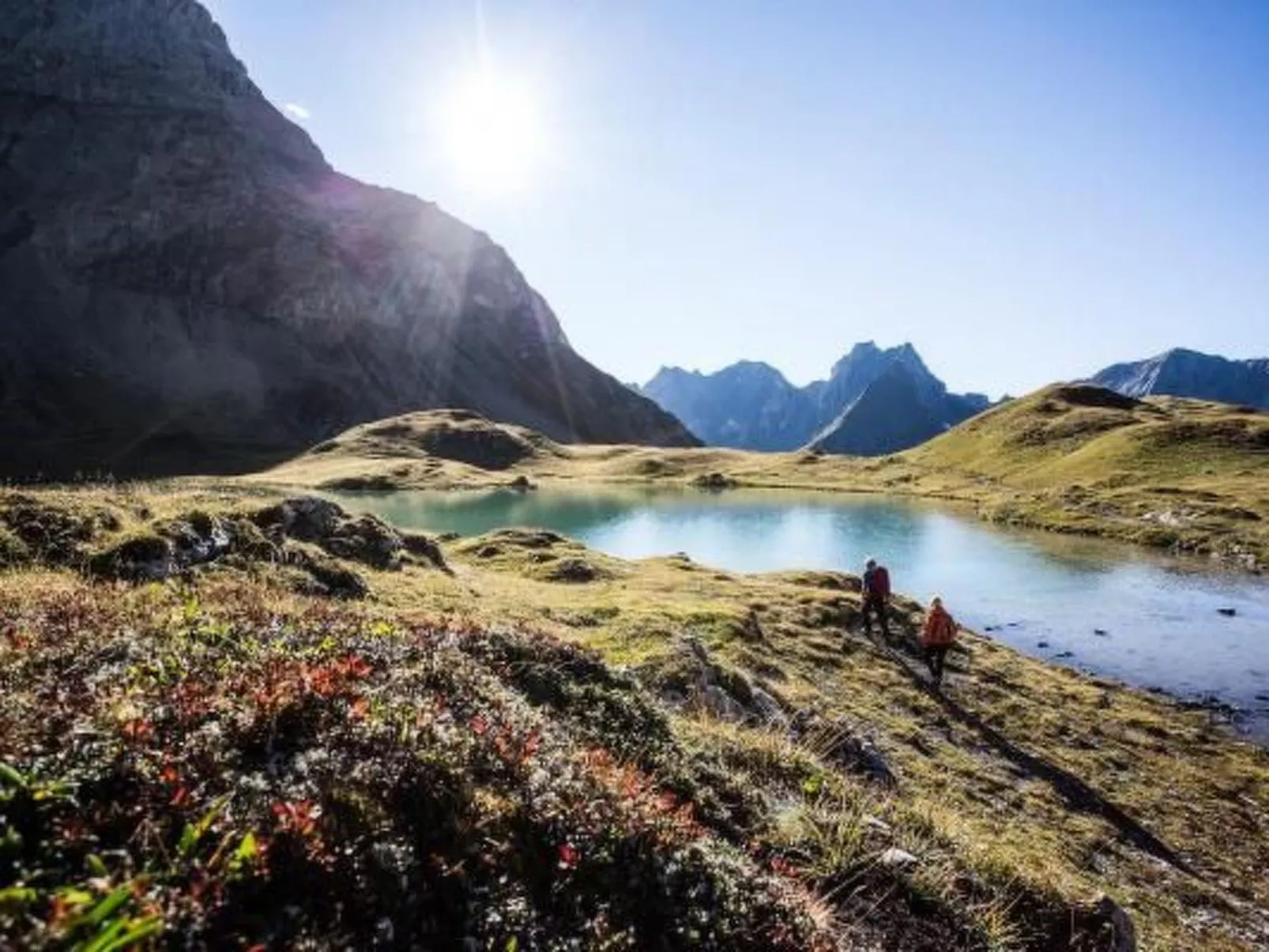 Komfortables Ferienhaus in Landeck mit Pool-Buiten