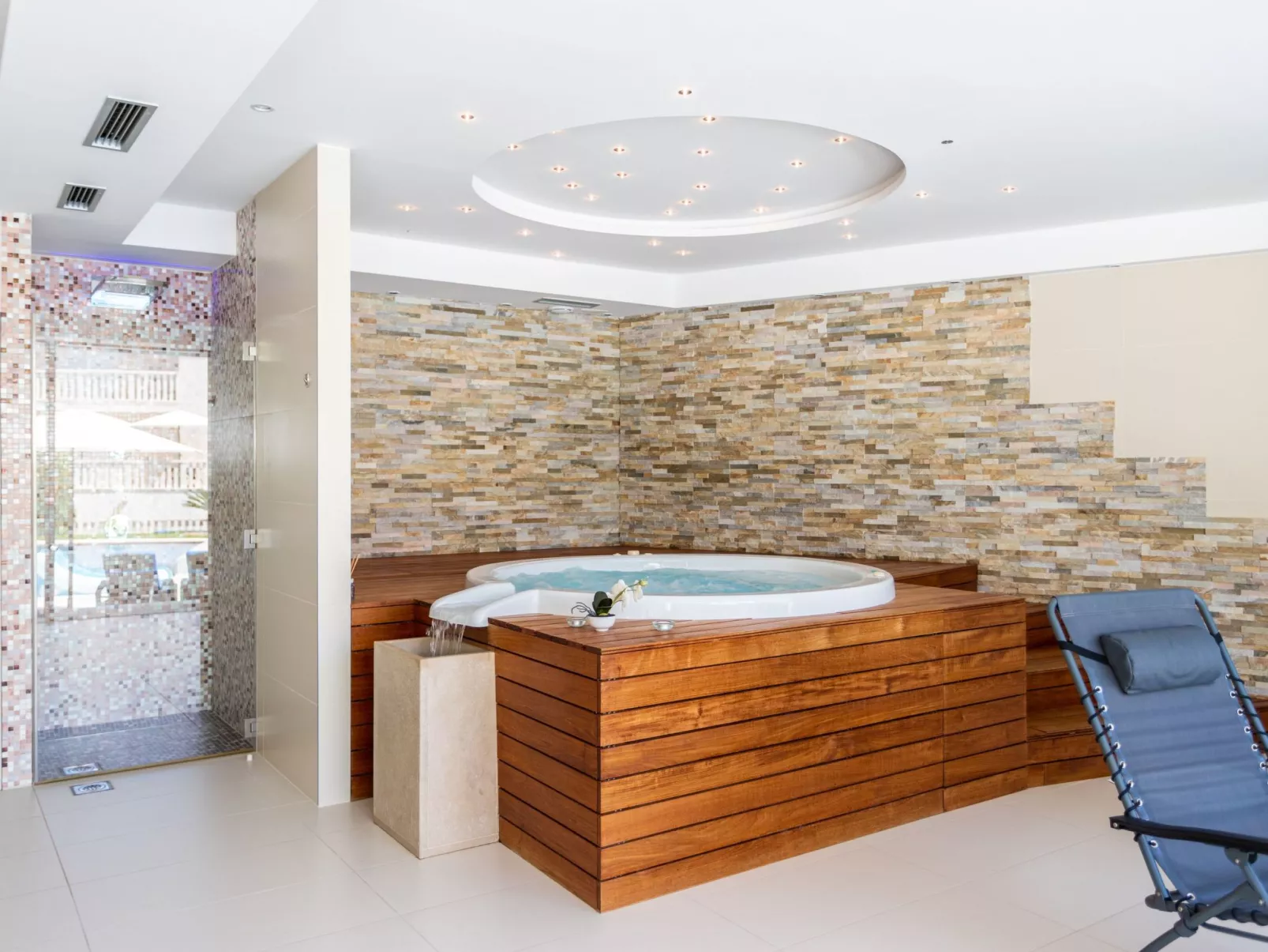 Luxuriöses Studio mit privater Terrasse-Binnen