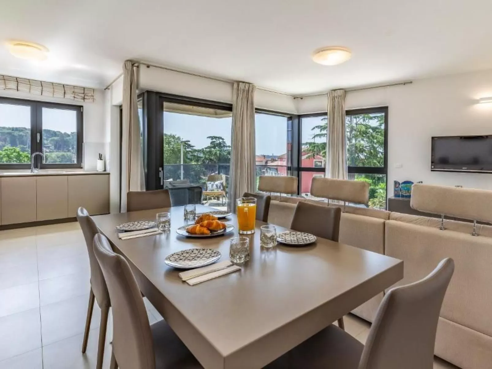 In Rovinj mit privatem Parkplatz-Binnen