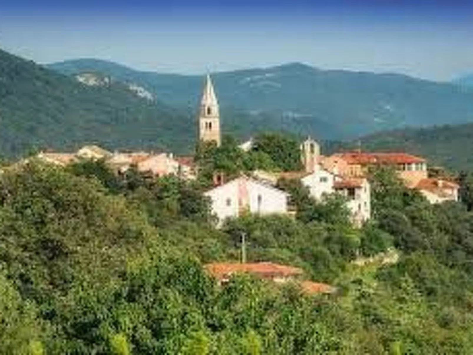 Mit Kamin in der Stadt Roc-Buiten