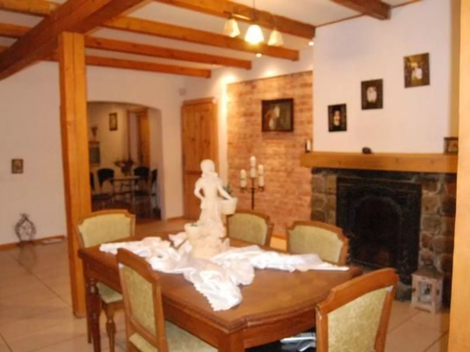 In Bychowo mit Großem Garten-Binnen