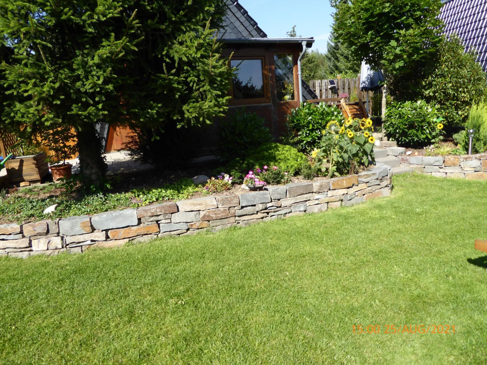 Eifelwaldhäuschen-Buiten