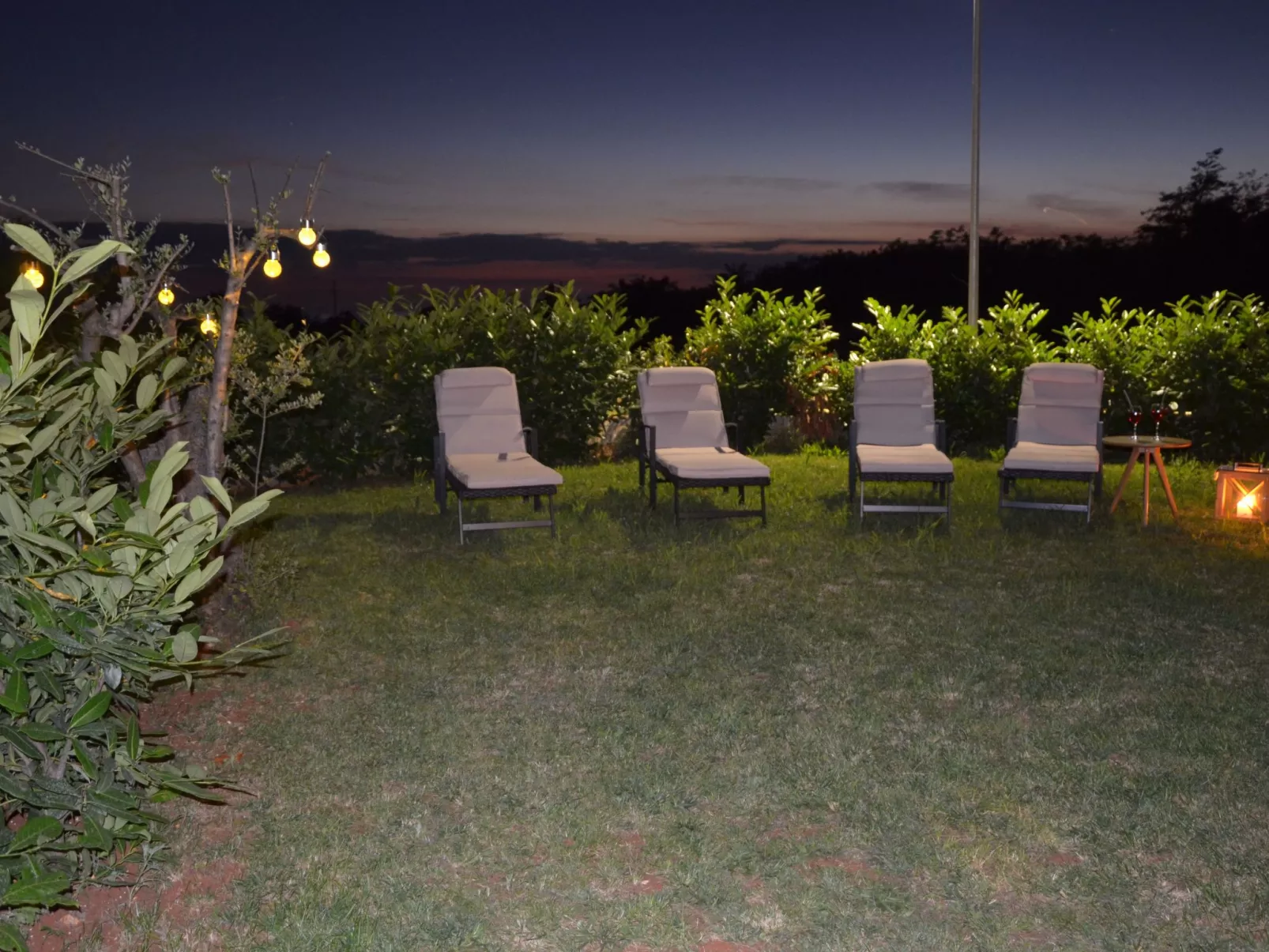 Mit Blick auf das Wasser-Buiten