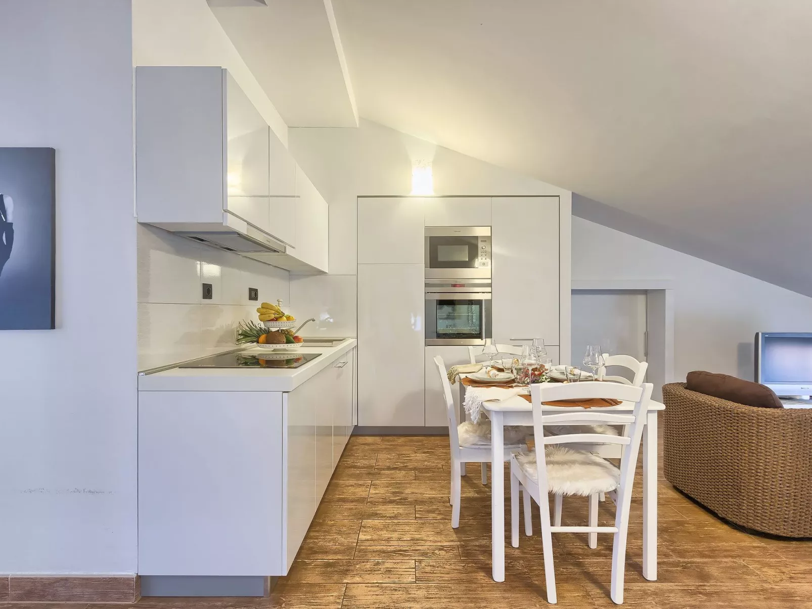 Geräumige Ferienwohnung für vier Personen mit Balkon und Meerblick-Binnen