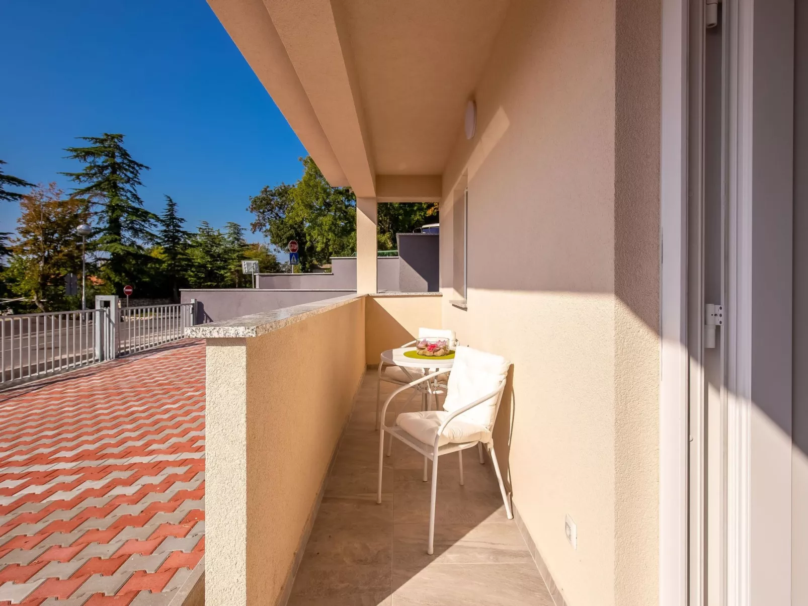 Wohnung "Veronique 2" mit Whirlpool-Buiten