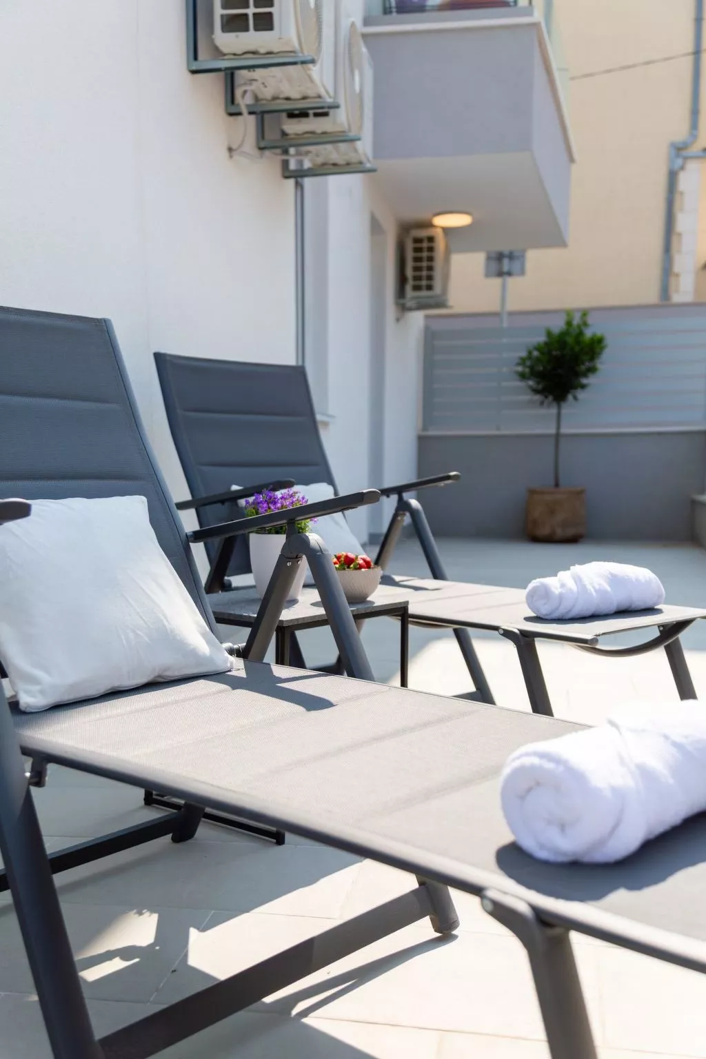 Luxus-Wohnung Riela-Buiten