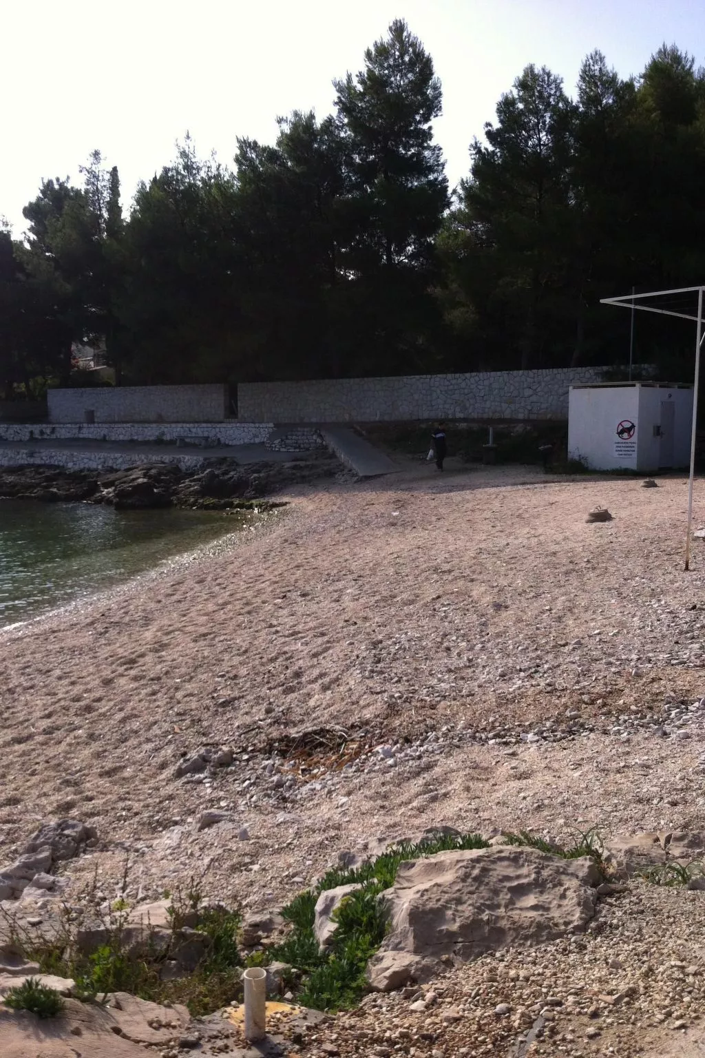 "Mladen" mit Blick auf das Wasser-Buiten