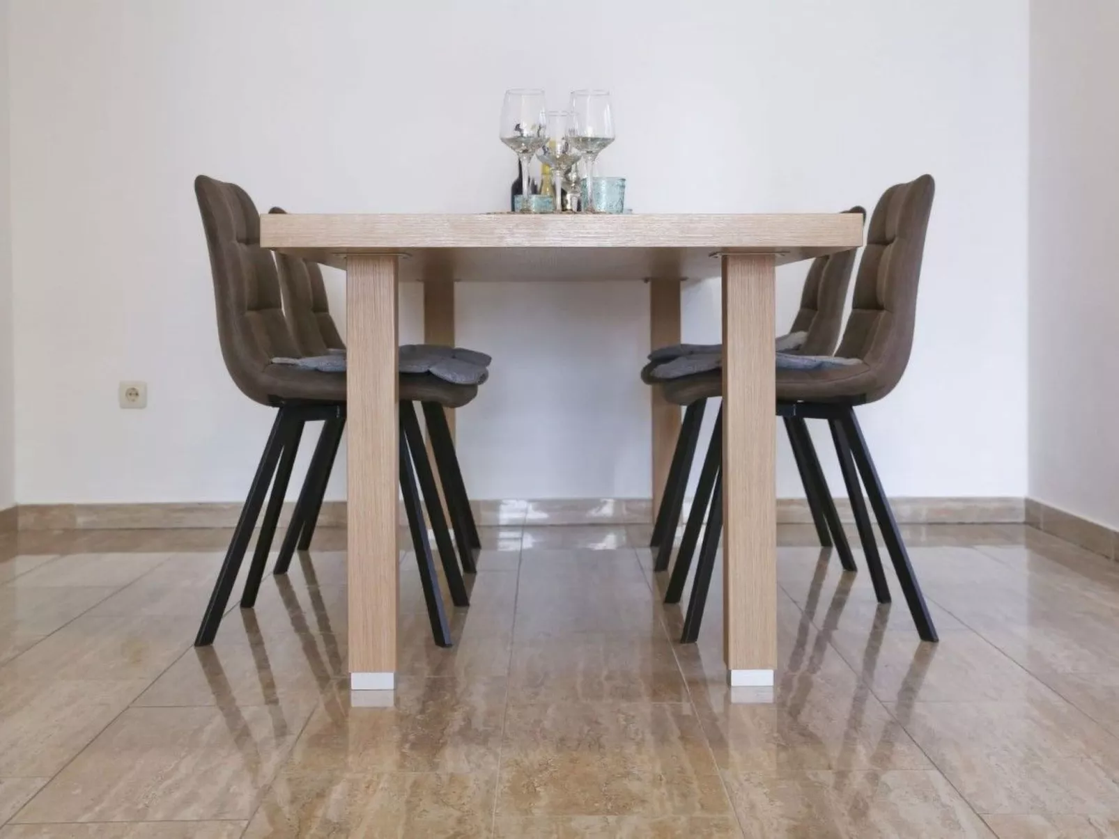 Haus am Strand in Zaton - TA Leut Agency-Binnen