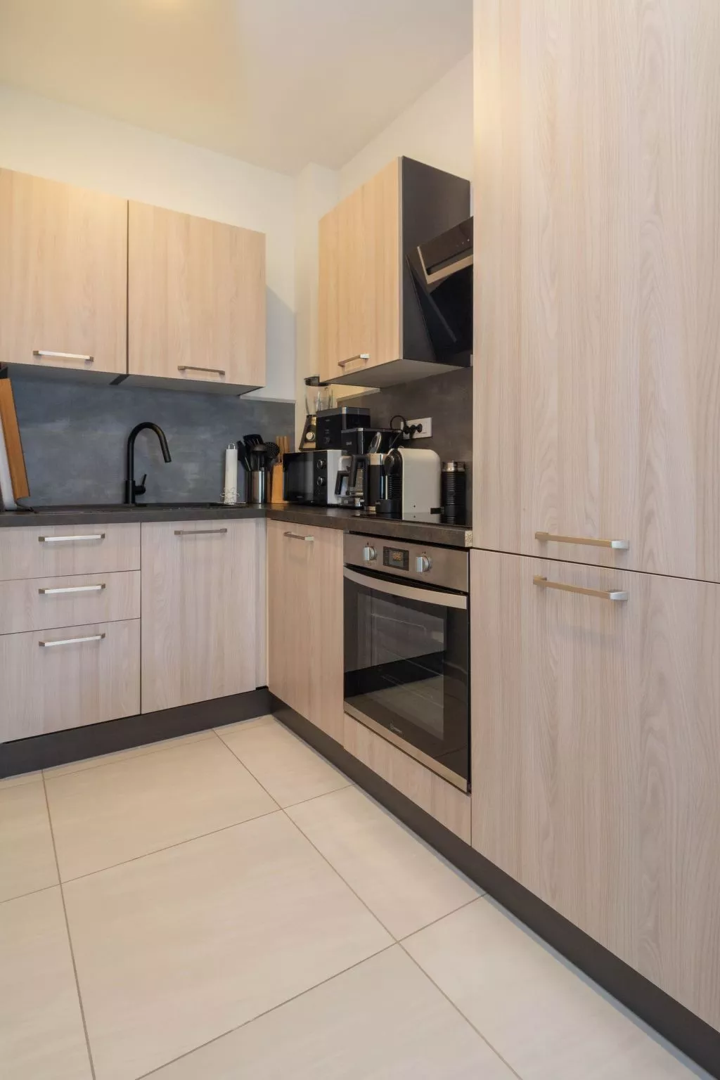 Wohnung mit Pool in Strandnähe -TA Leut Agency-Binnen