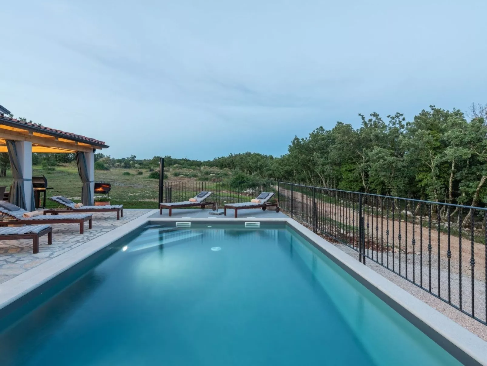 "Villa Bibali" mit privatem Pool-Buiten