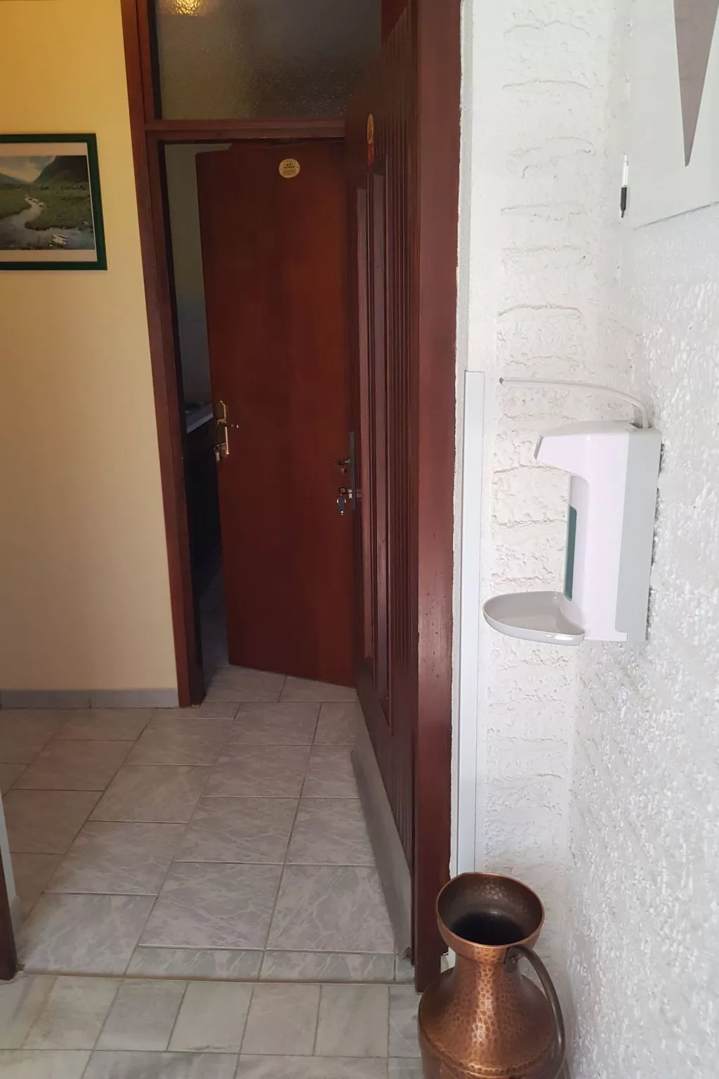 Wohnung Hama Komunela mit Garten und Stellplatz-Binnen