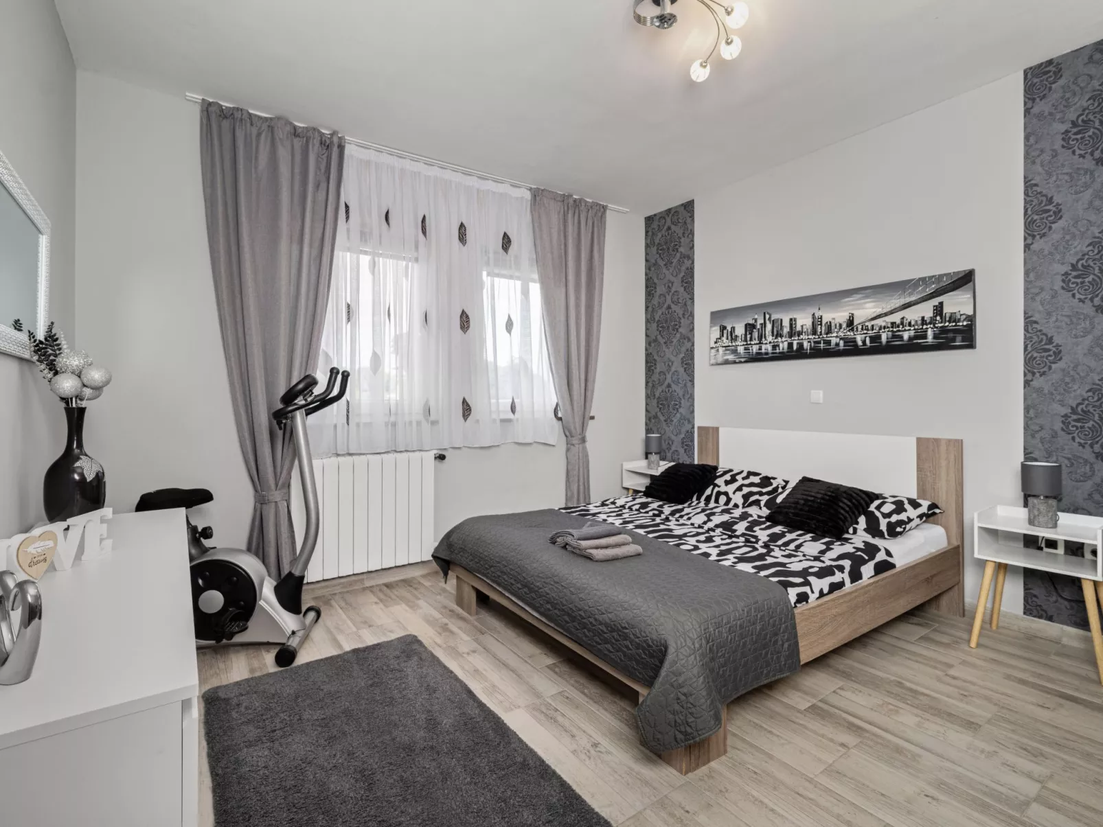 Mit Blick auf das Wasser-Binnen