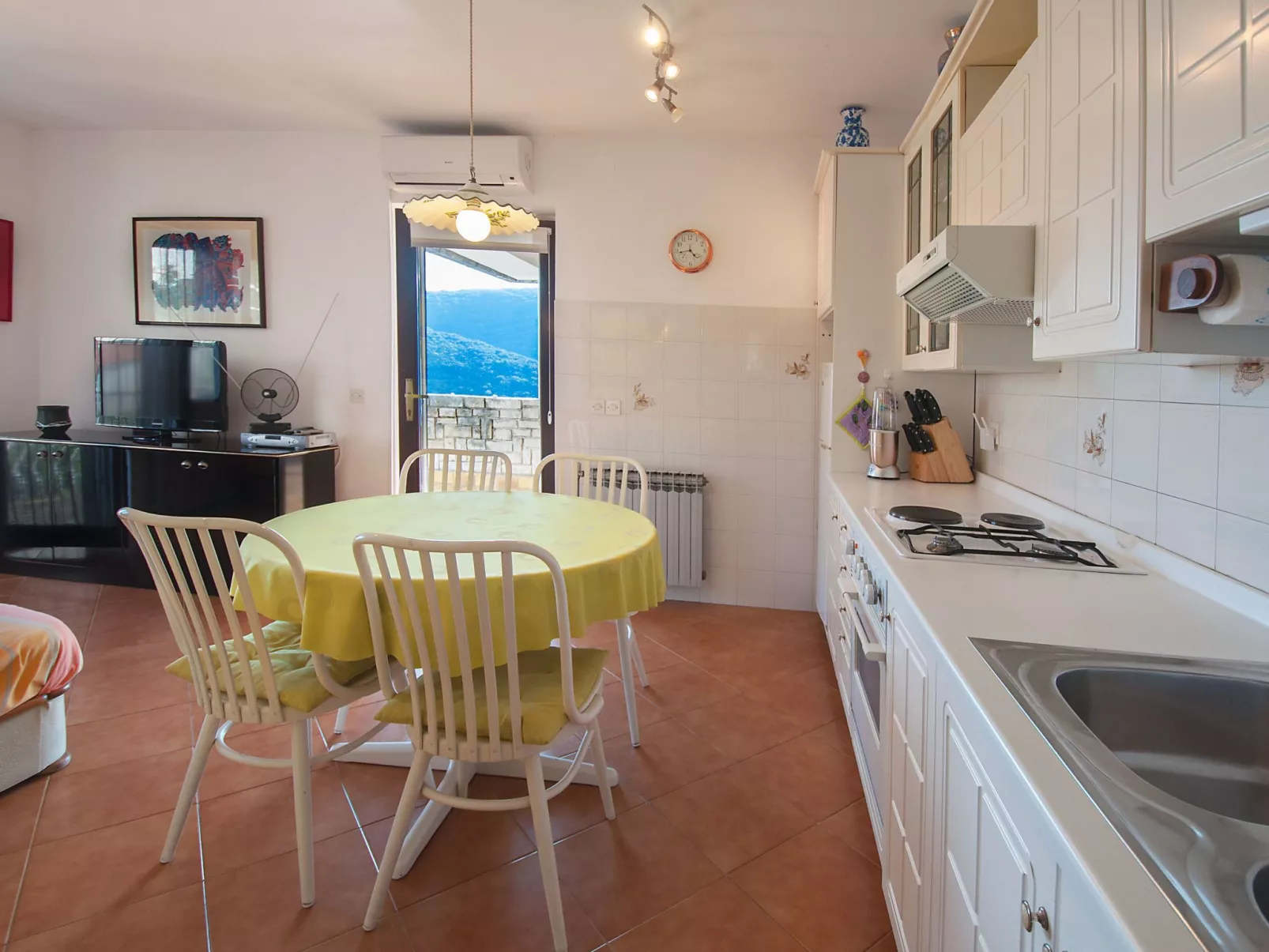 "Sunny View A2C" mit Balkon-Binnen