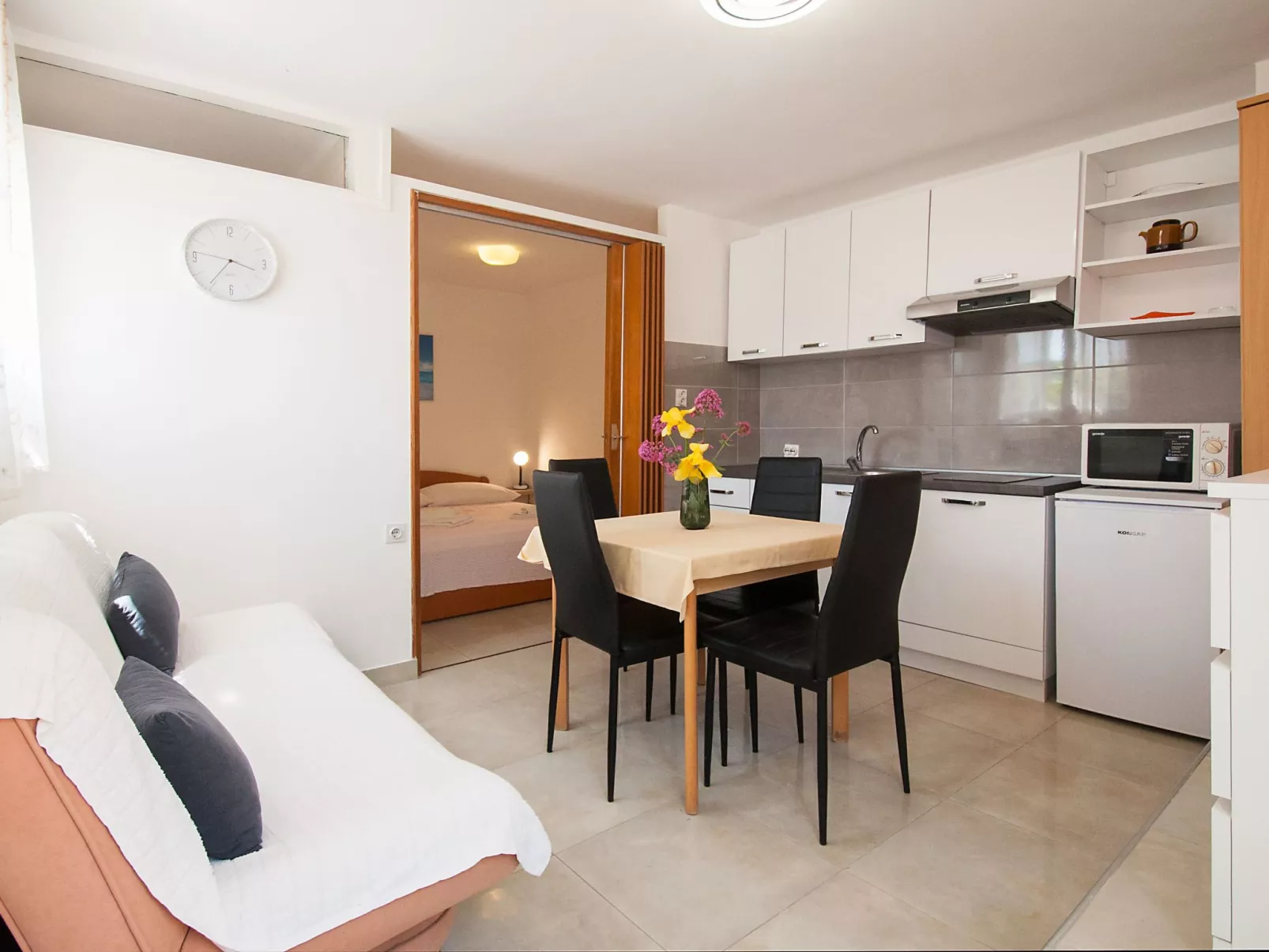 Studio-Wohnung "Olia Studio" mit Terrasse-Binnen