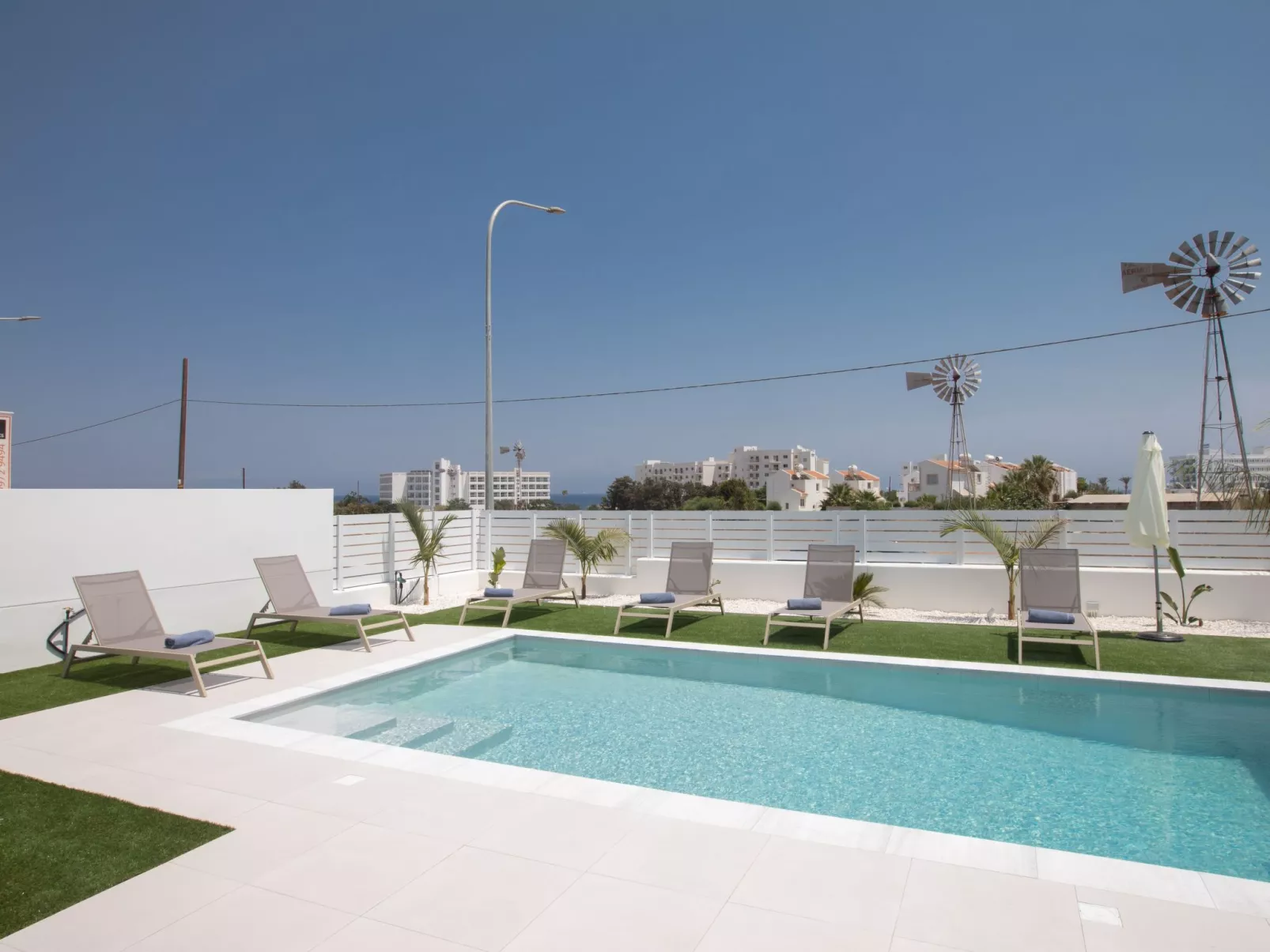 Haus in Protaras mit privatem Garten-Buiten