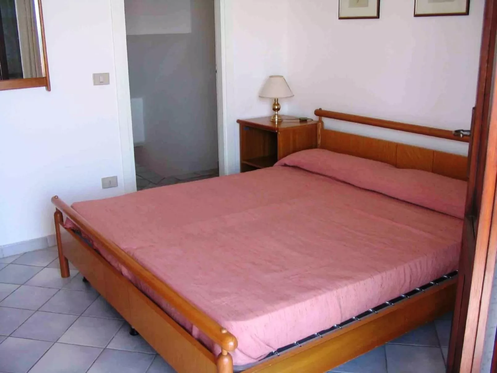 Villetta Trilo Janna-Image-tags.info